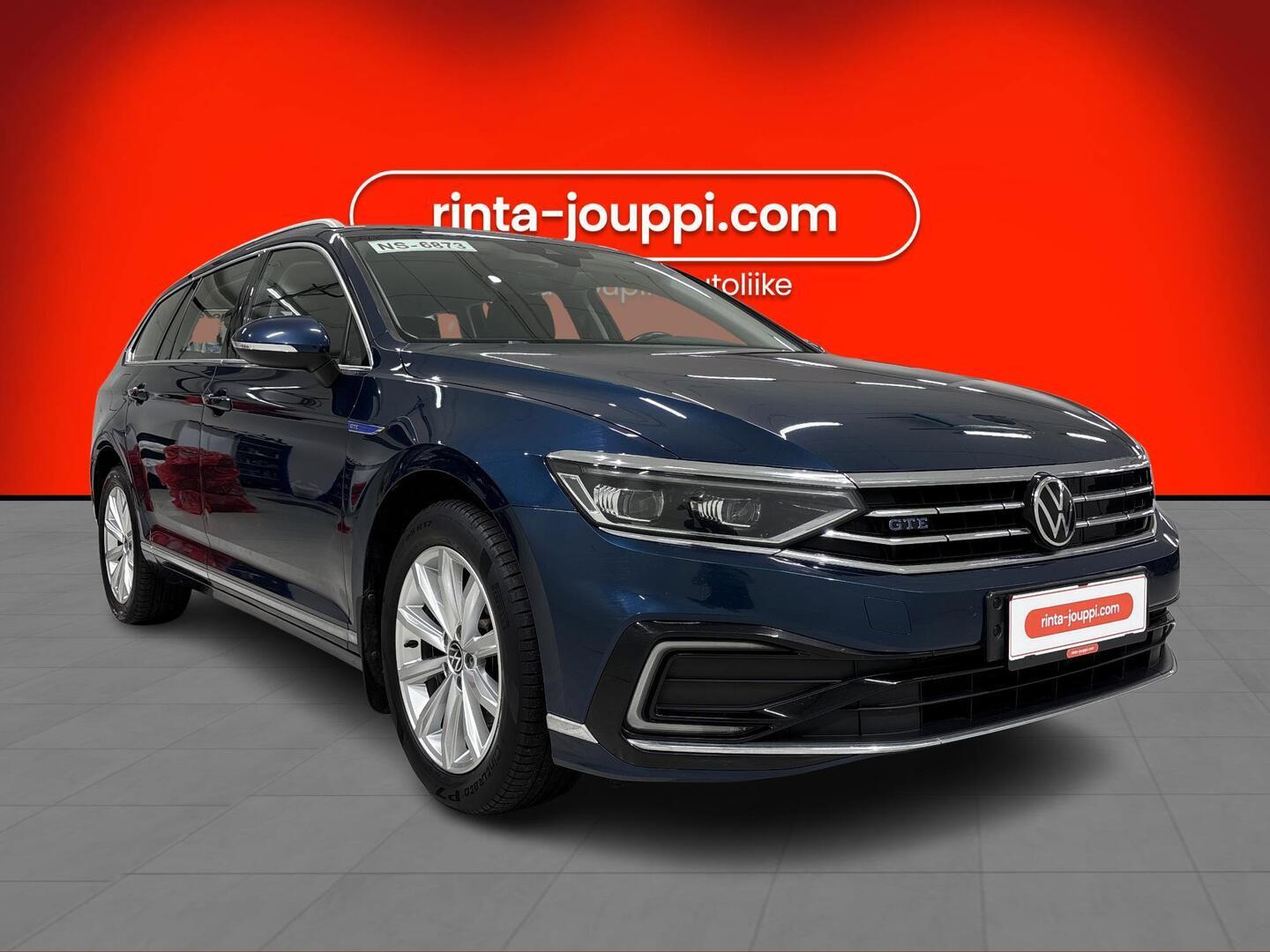 VOLKSWAGEN PASSAT 2022