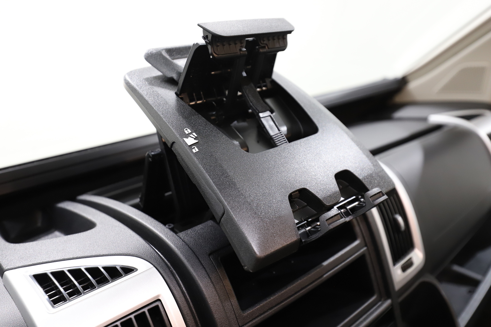 PÖSSL SUMMIT 600 PRIME 2024