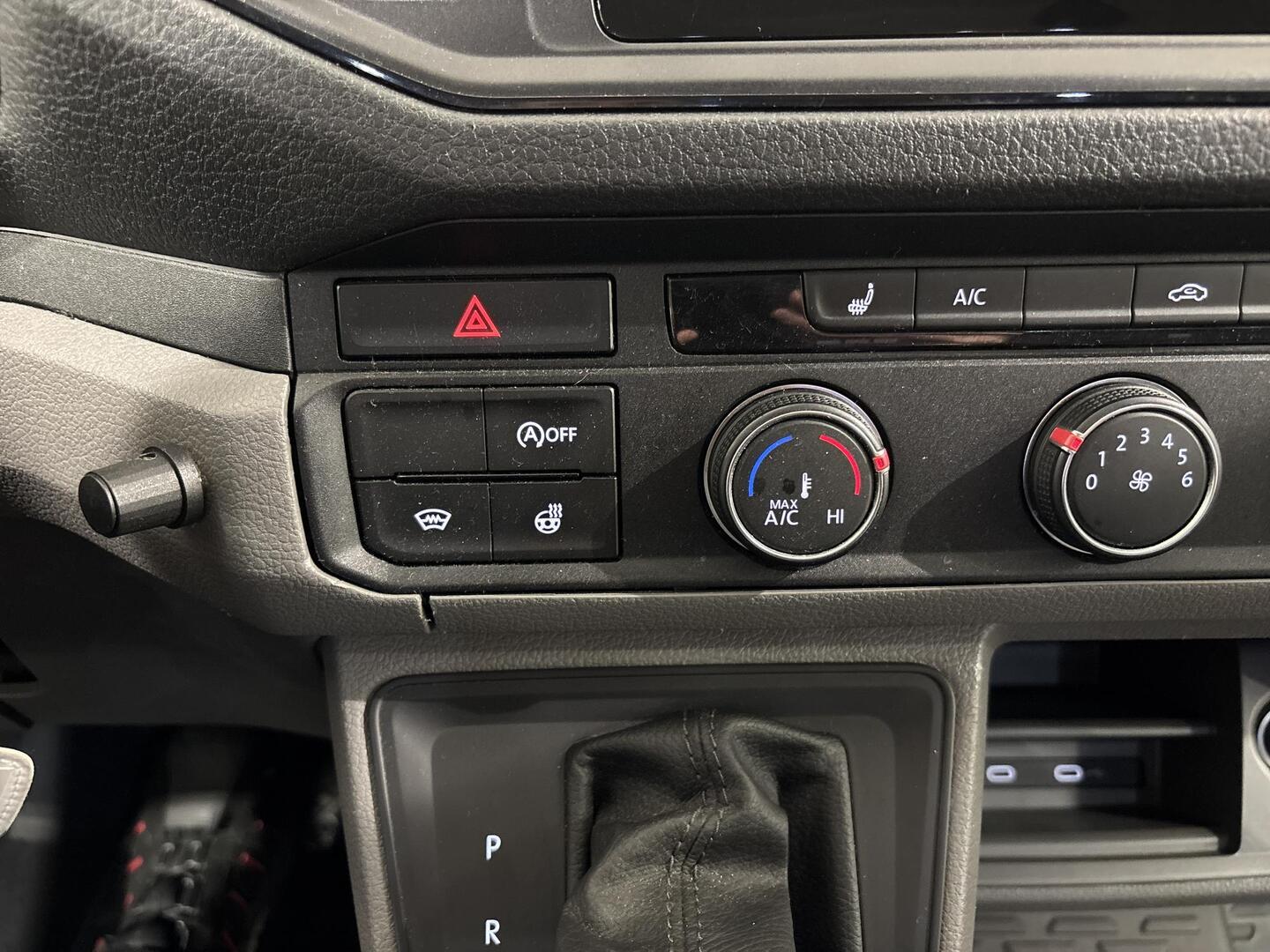 VOLKSWAGEN Crafter 2021