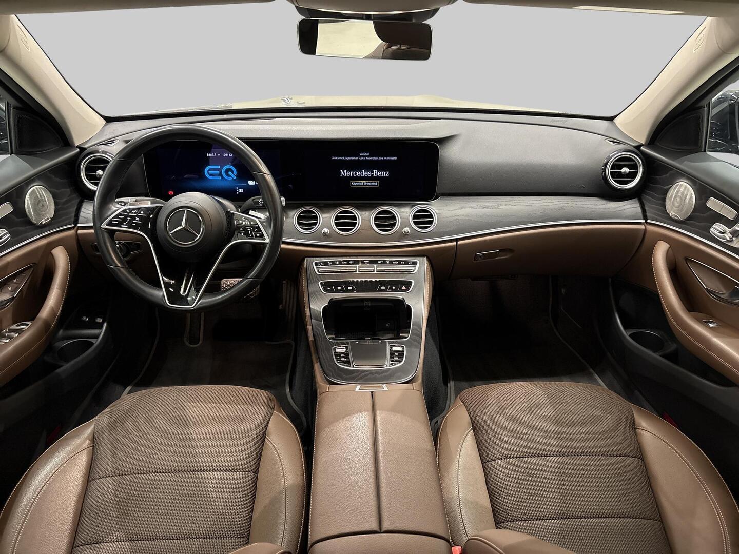 MERCEDES-BENZ E 2021