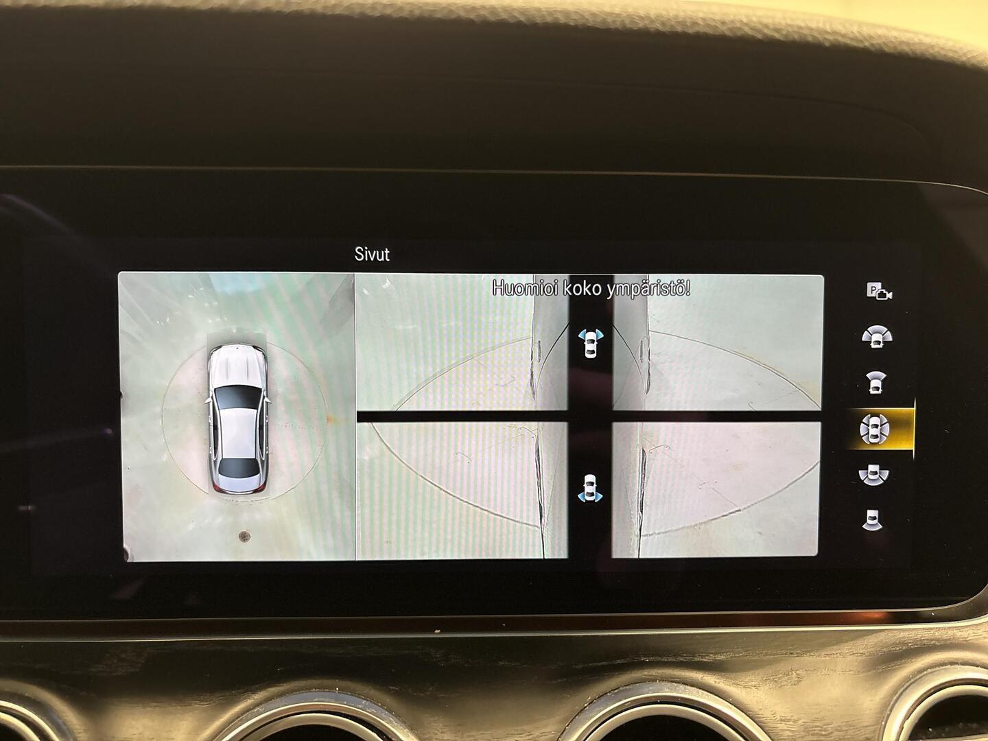 MERCEDES-BENZ E 2021