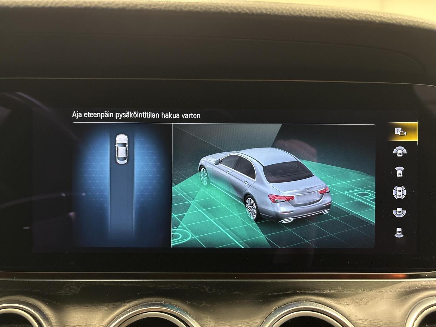 MERCEDES-BENZ E 2021