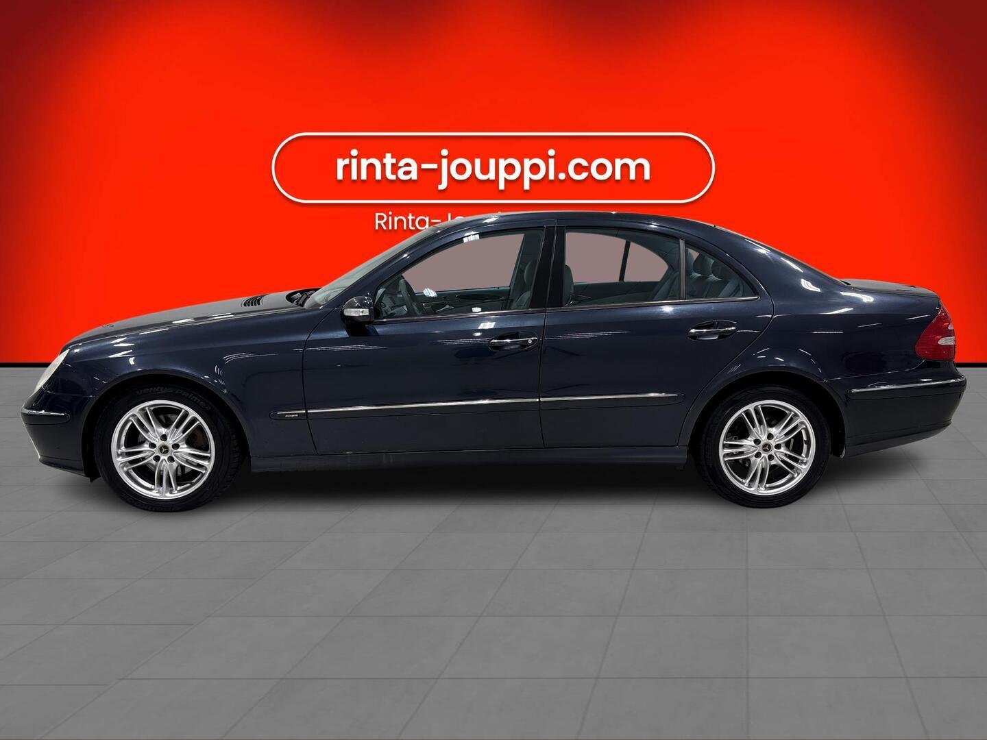 MERCEDES-BENZ E 2004