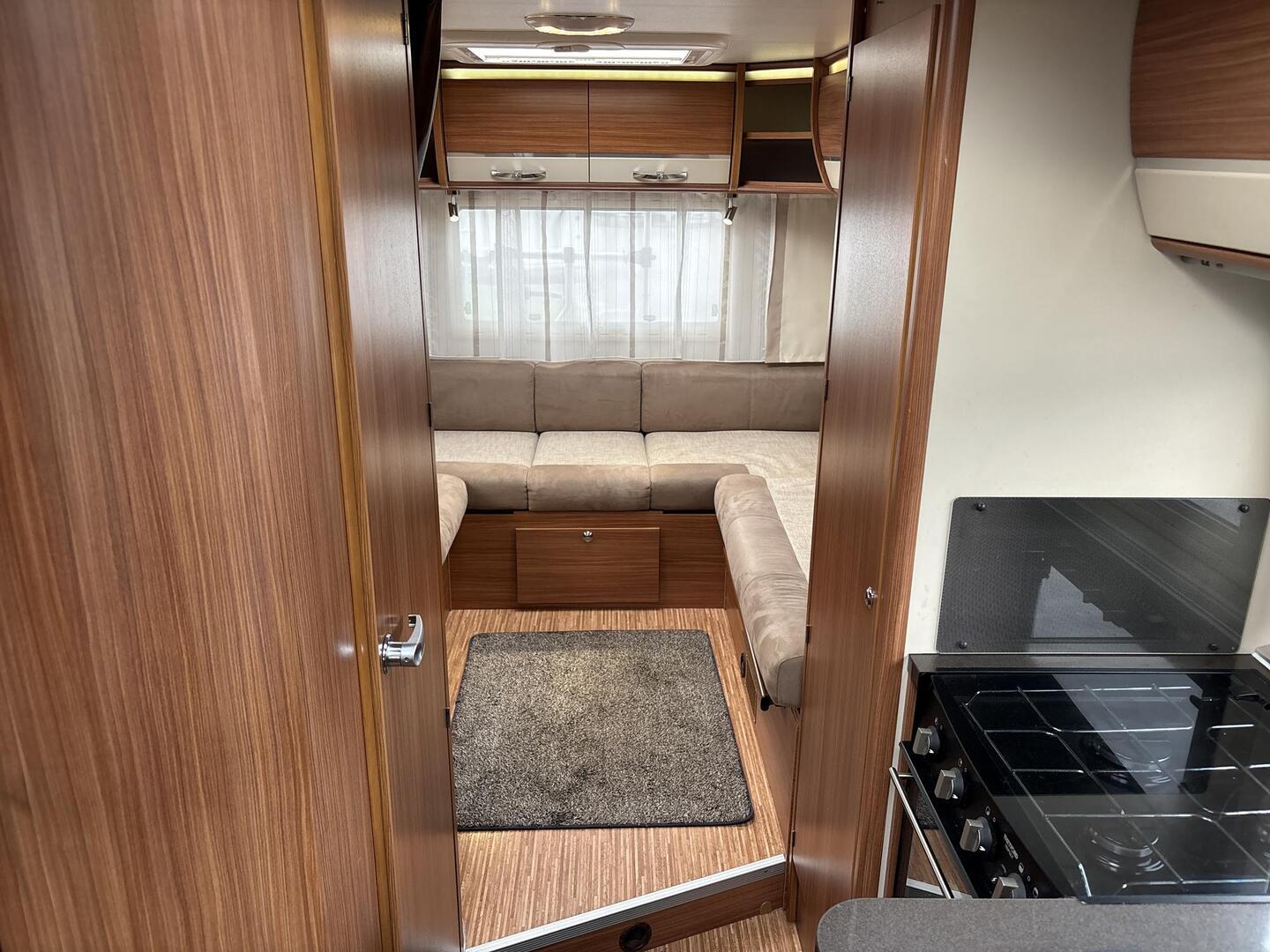 ADRIA CORAL S 670 SLL 2012