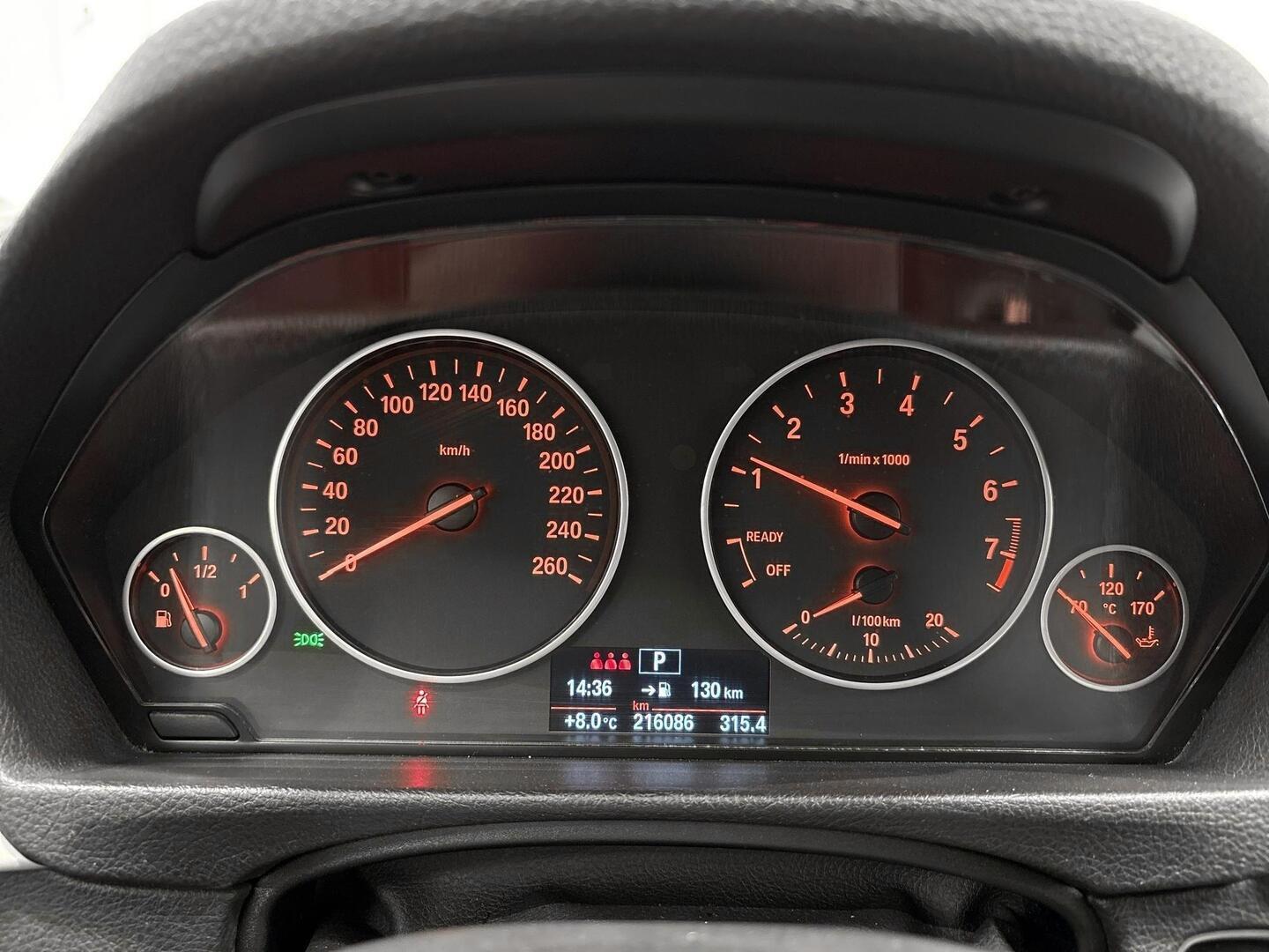 BMW 320 2016