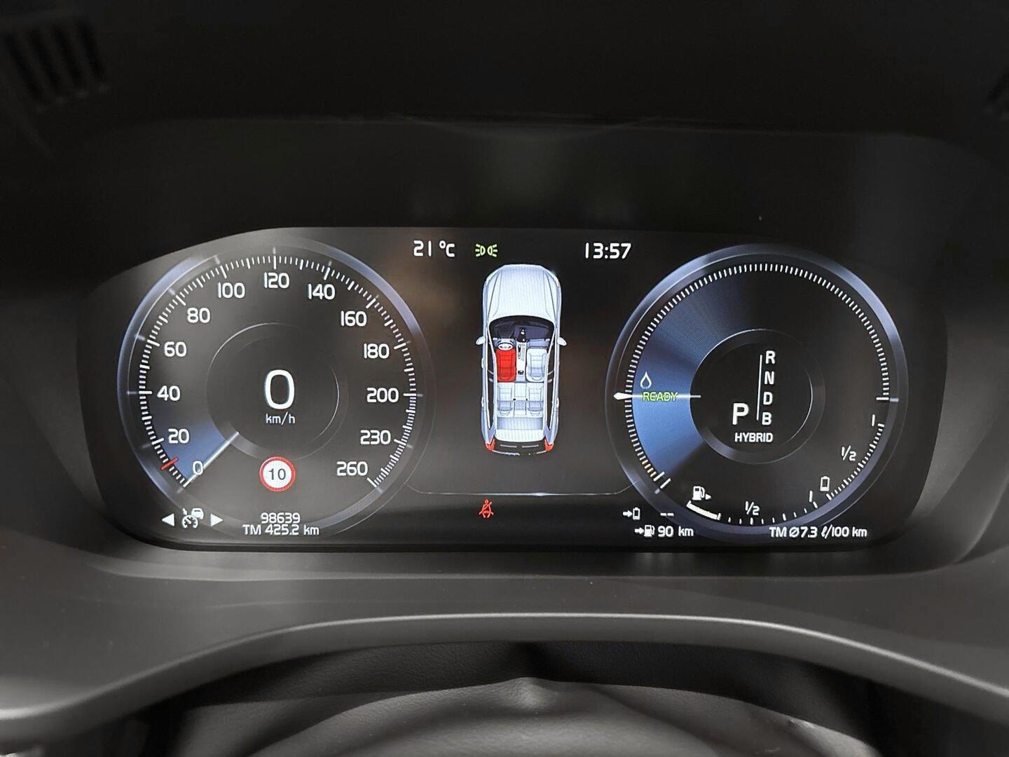 VOLVO XC60 2018