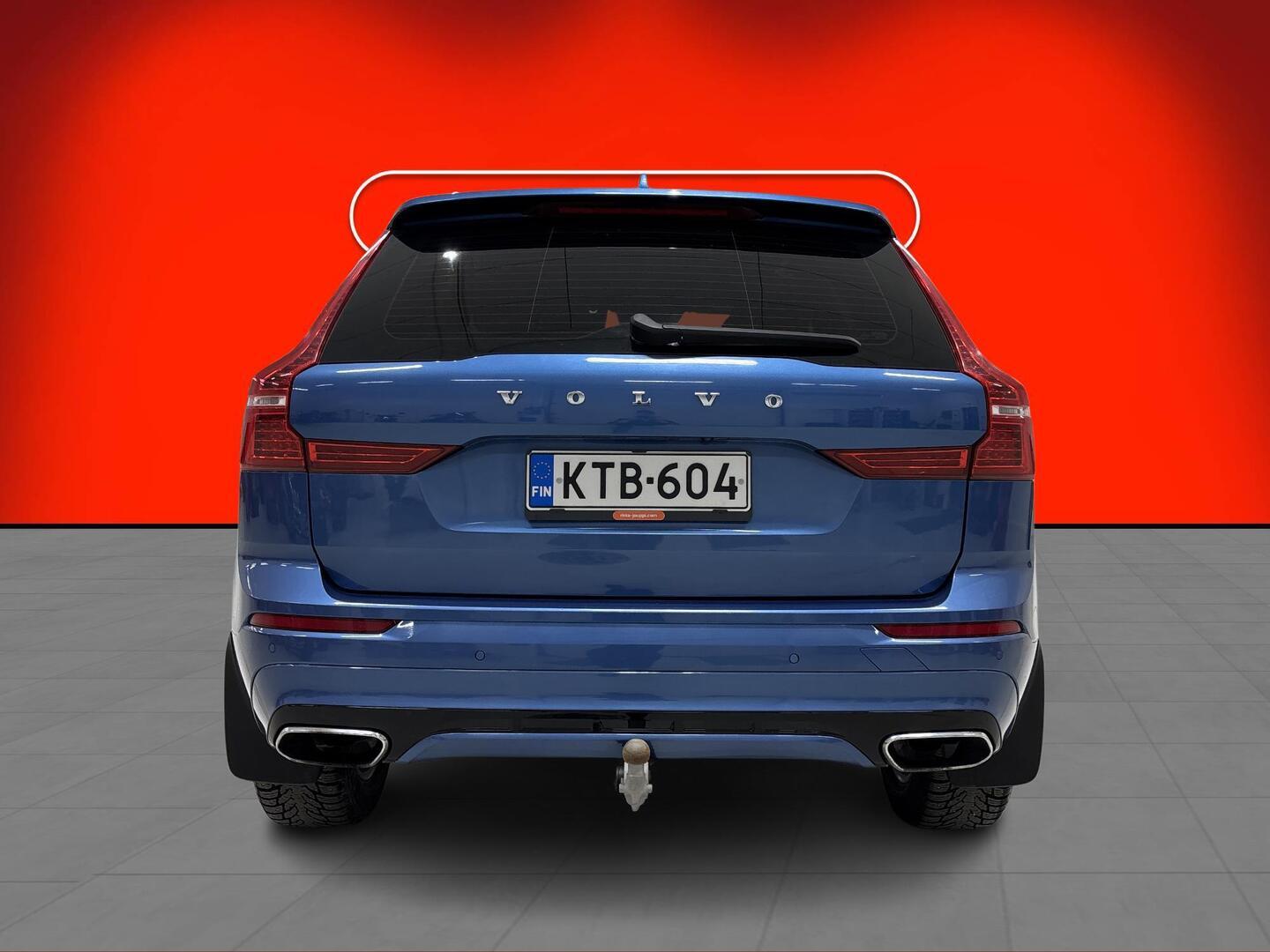 VOLVO XC60 2018