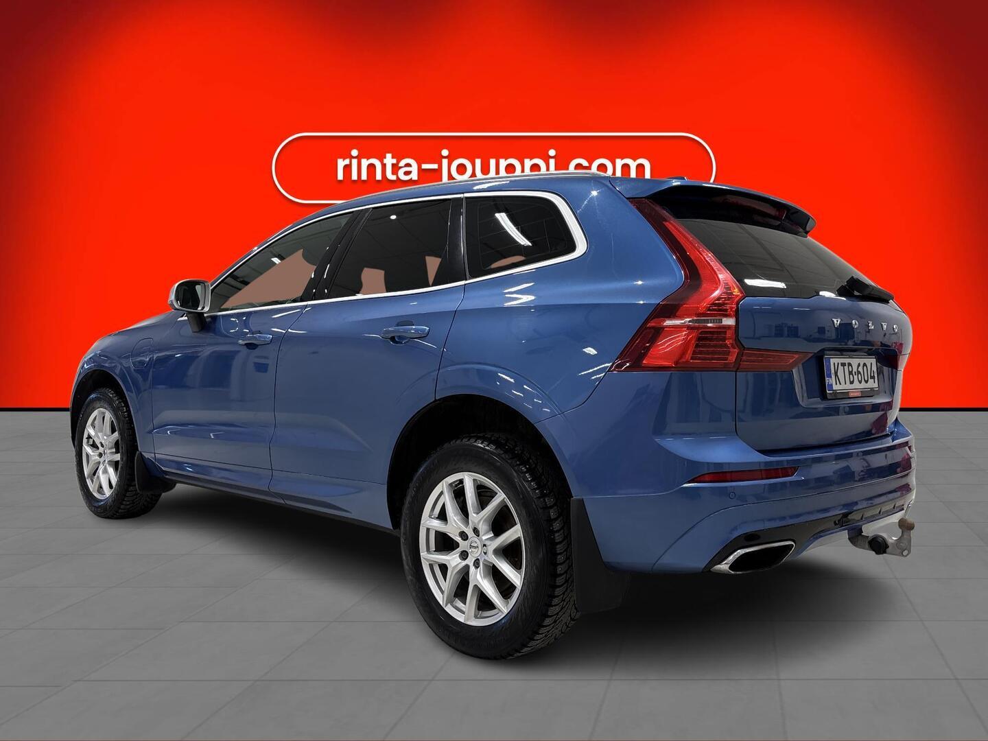 VOLVO XC60 2018