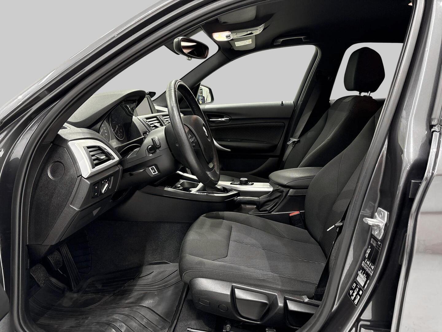BMW 118 2018