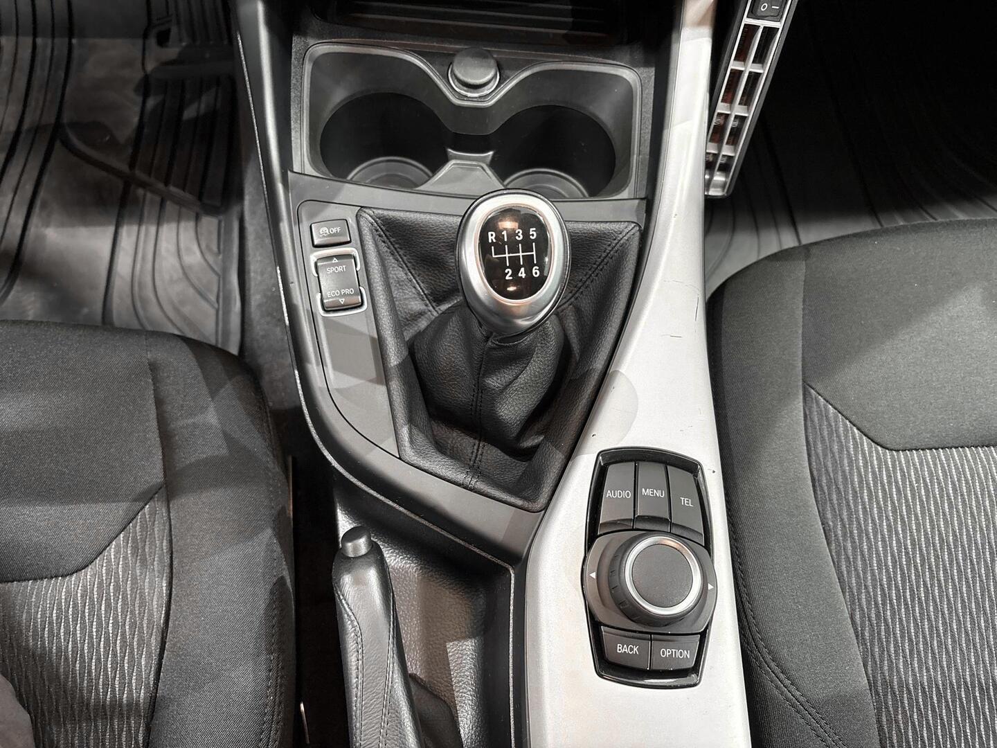 BMW 118 2018