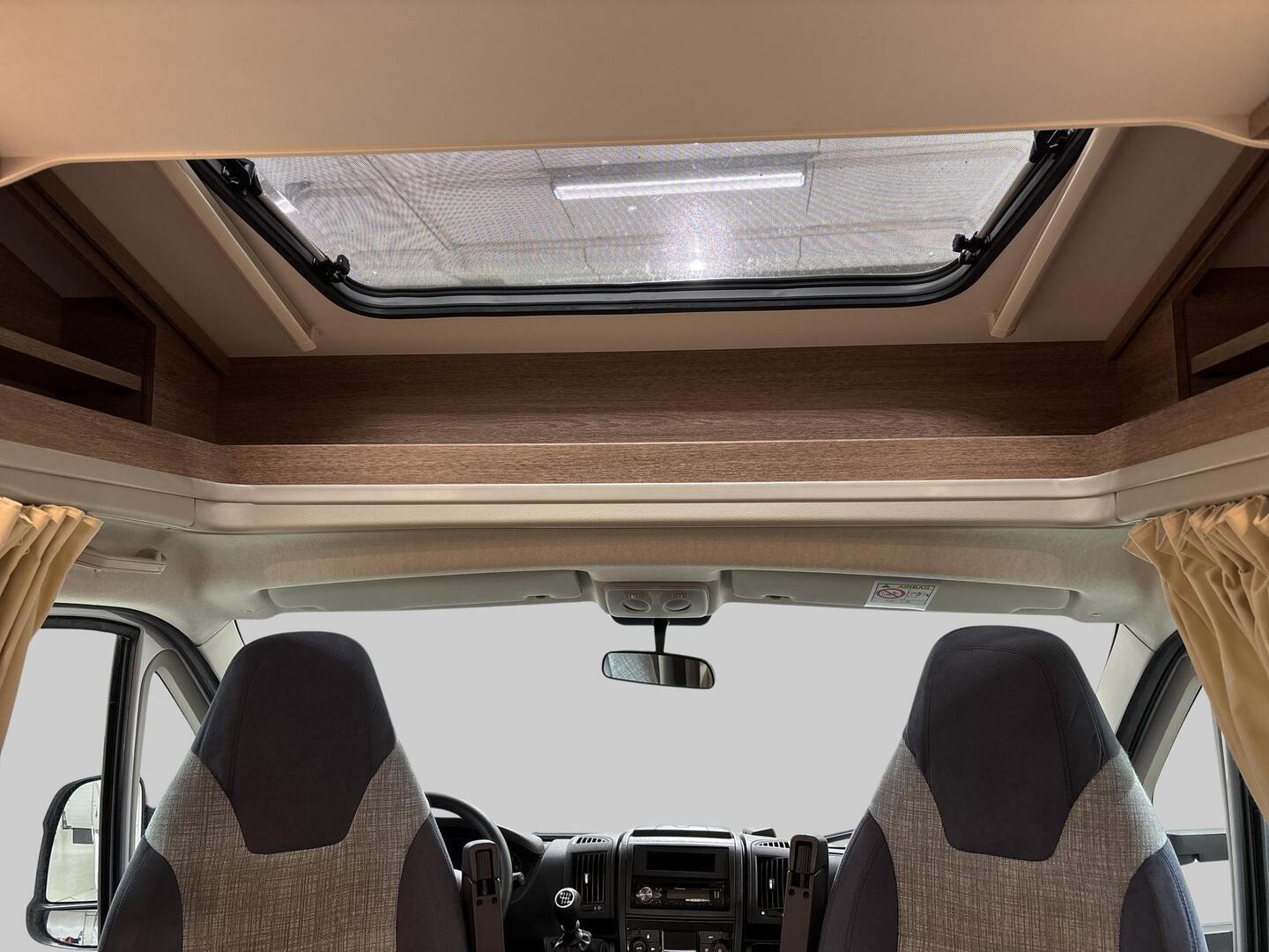 DETHLEFFS TREND T 7017 2017