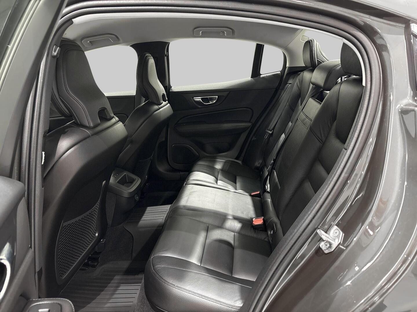 VOLVO S60 2021