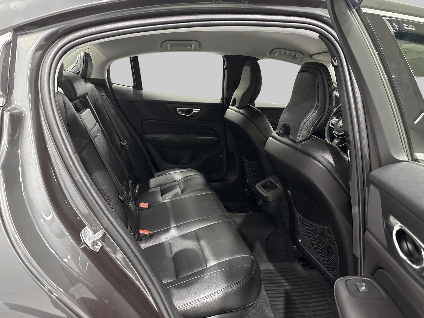 VOLVO S60 2021