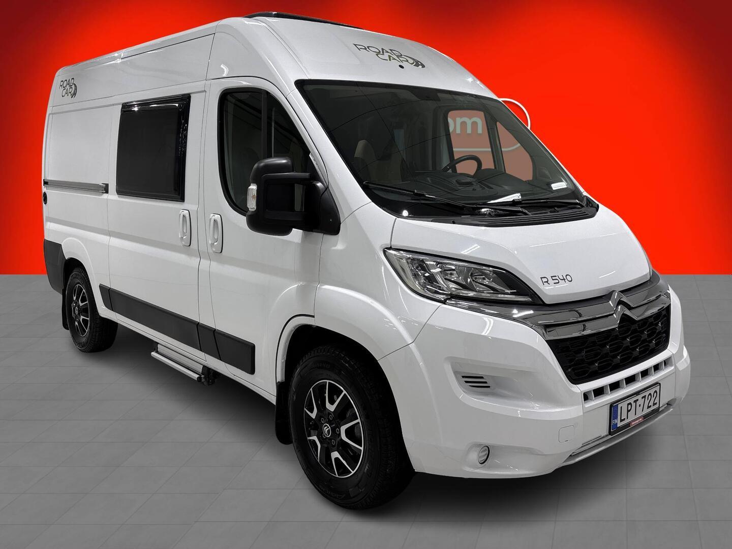ROADCAR VAN R 540 2021