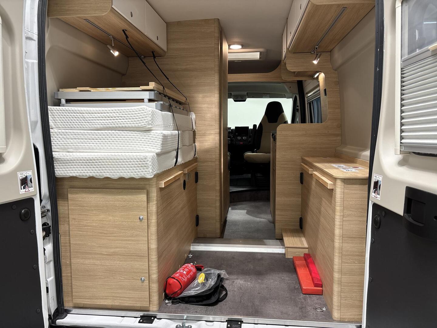 ROADCAR VAN R 540 2021