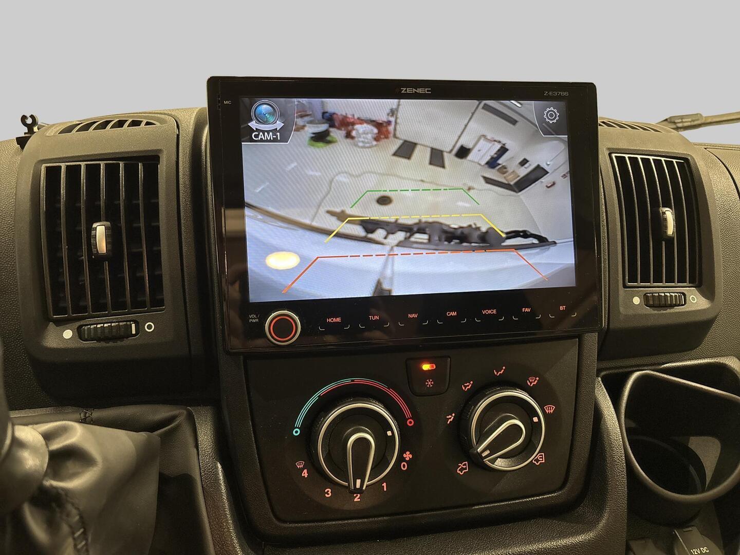 ROADCAR VAN R 540 2021