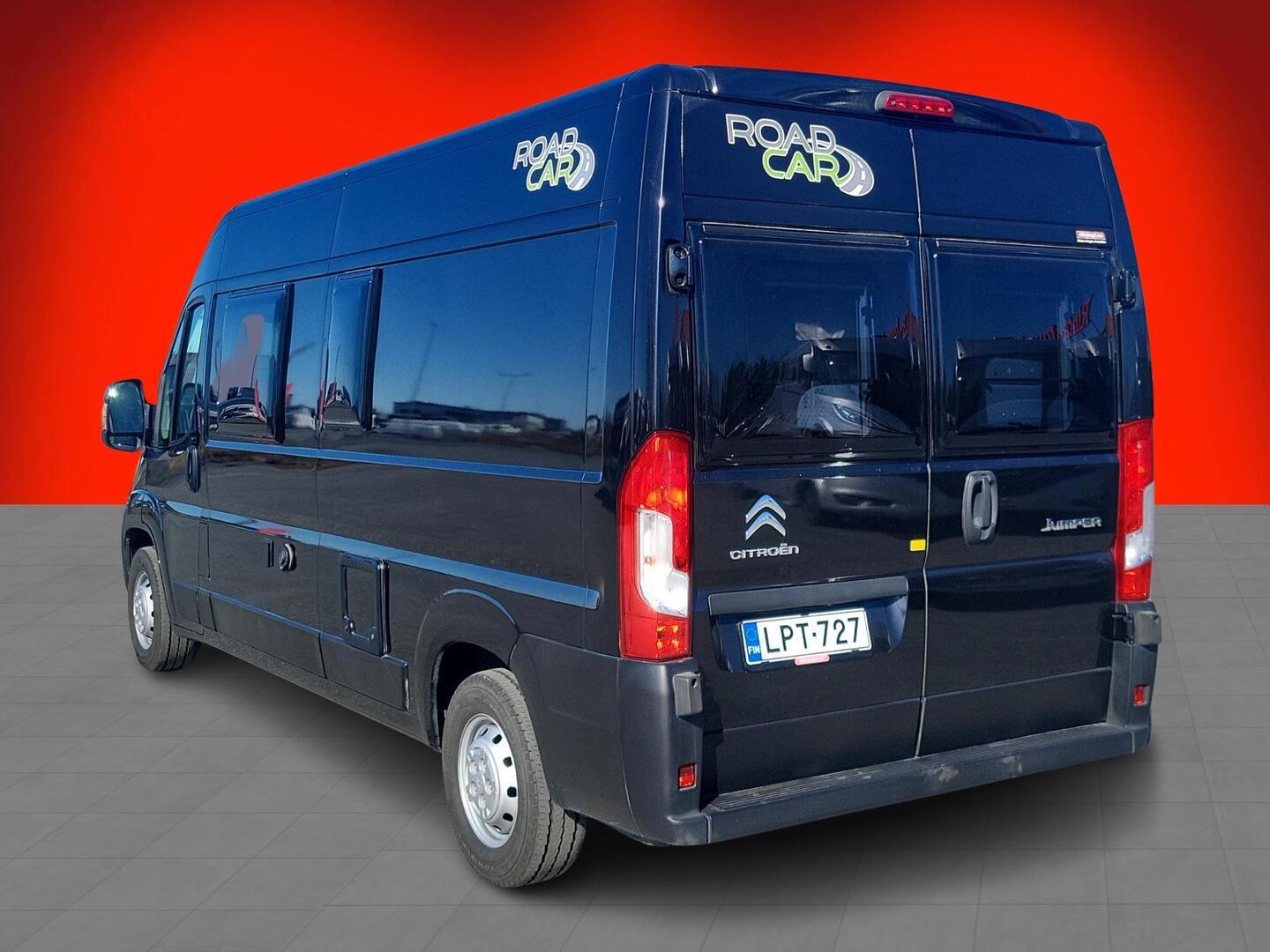 ROADCAR VAN R 600 2021