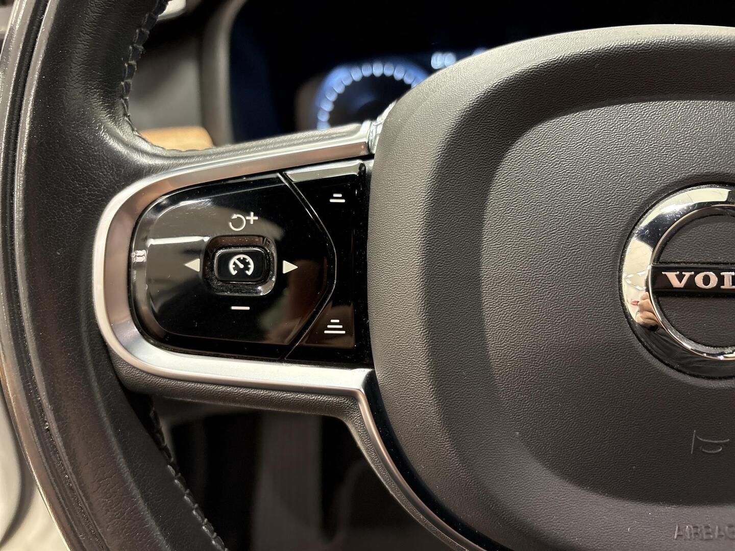 VOLVO V90 2020