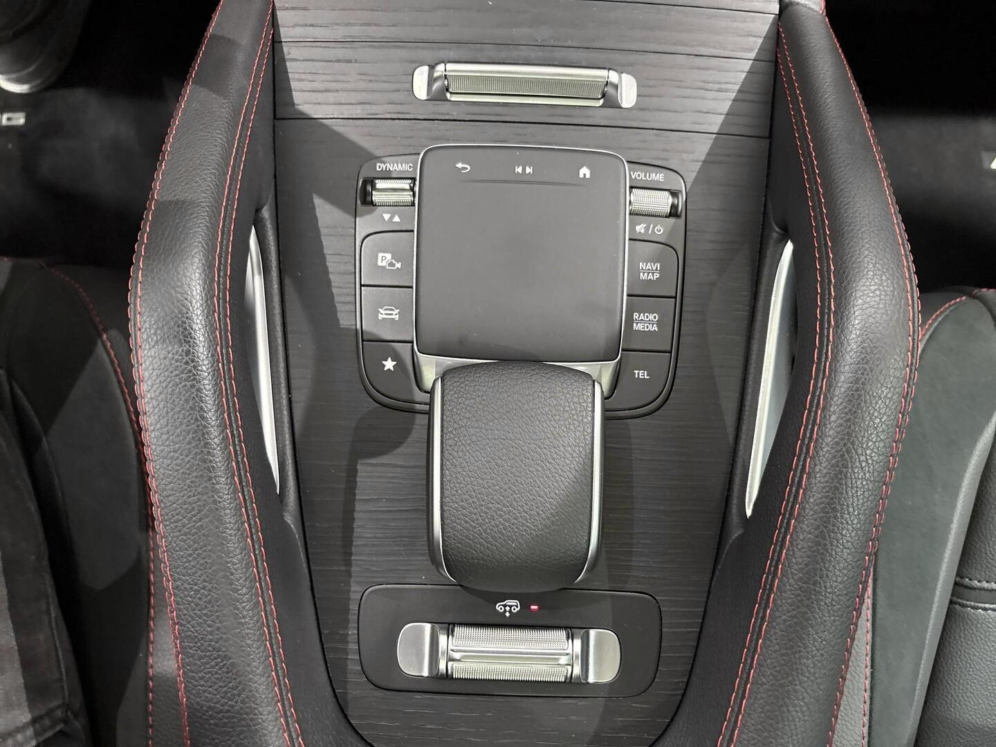 MERCEDES-BENZ GLE 53 AMG 2024