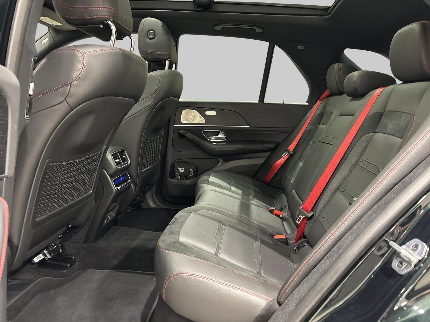 MERCEDES-BENZ GLE 53 AMG 2024