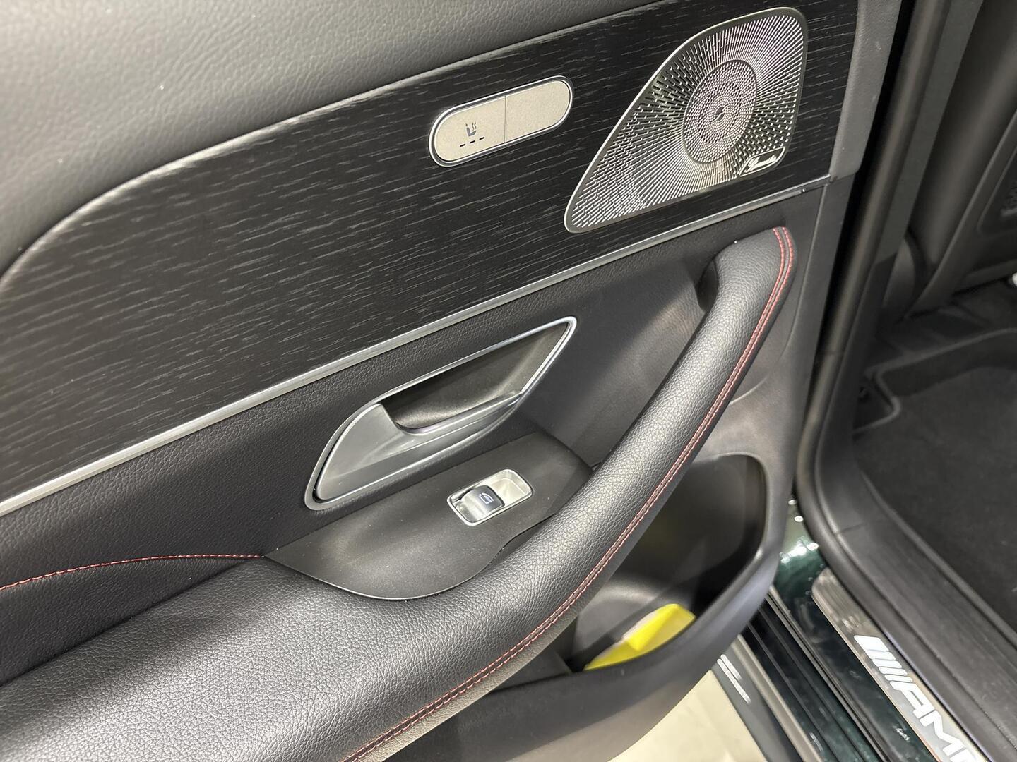 MERCEDES-BENZ GLE 53 AMG 2024