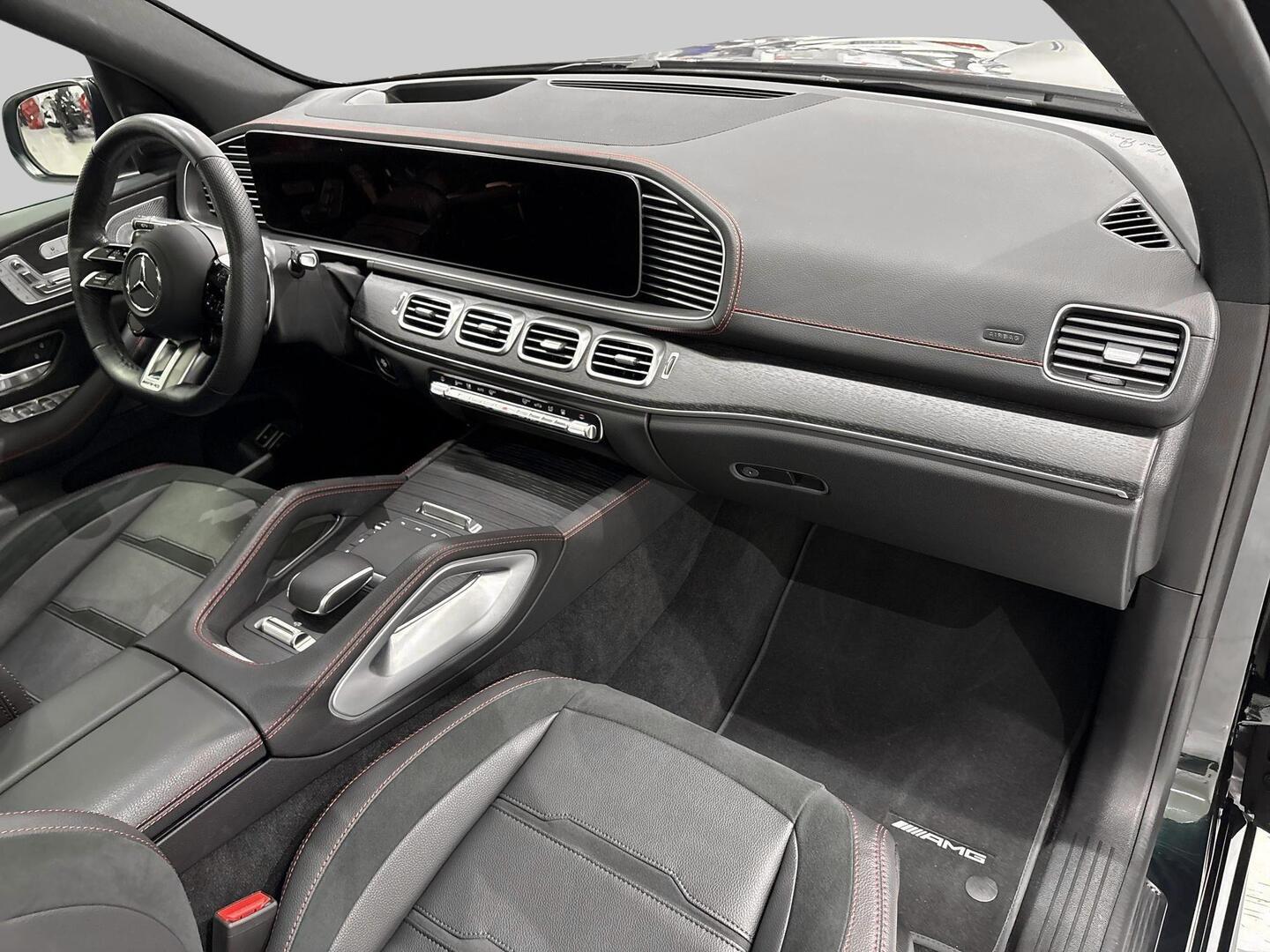 MERCEDES-BENZ GLE 53 AMG 2024