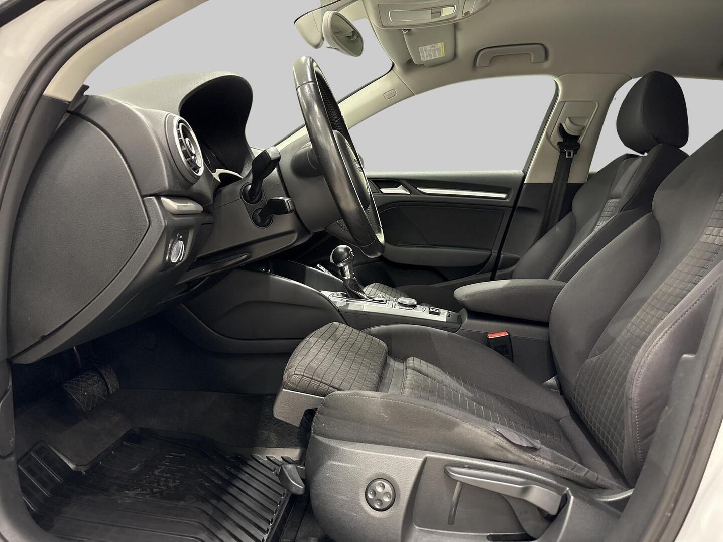 AUDI A3 2013