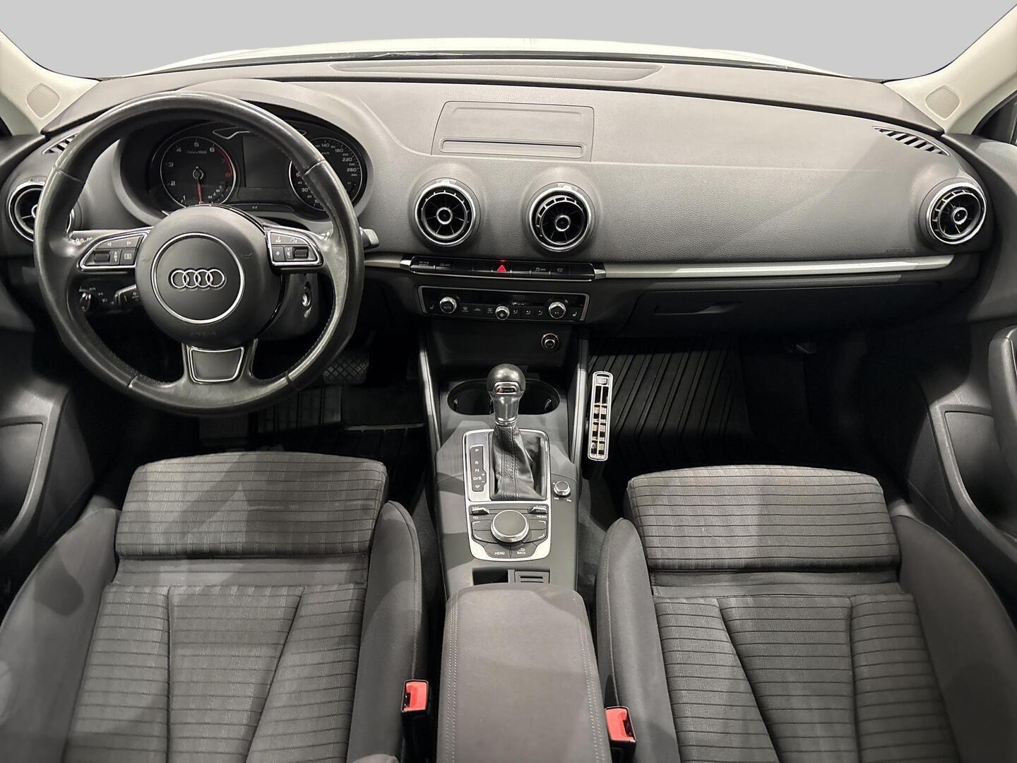 AUDI A3 2013