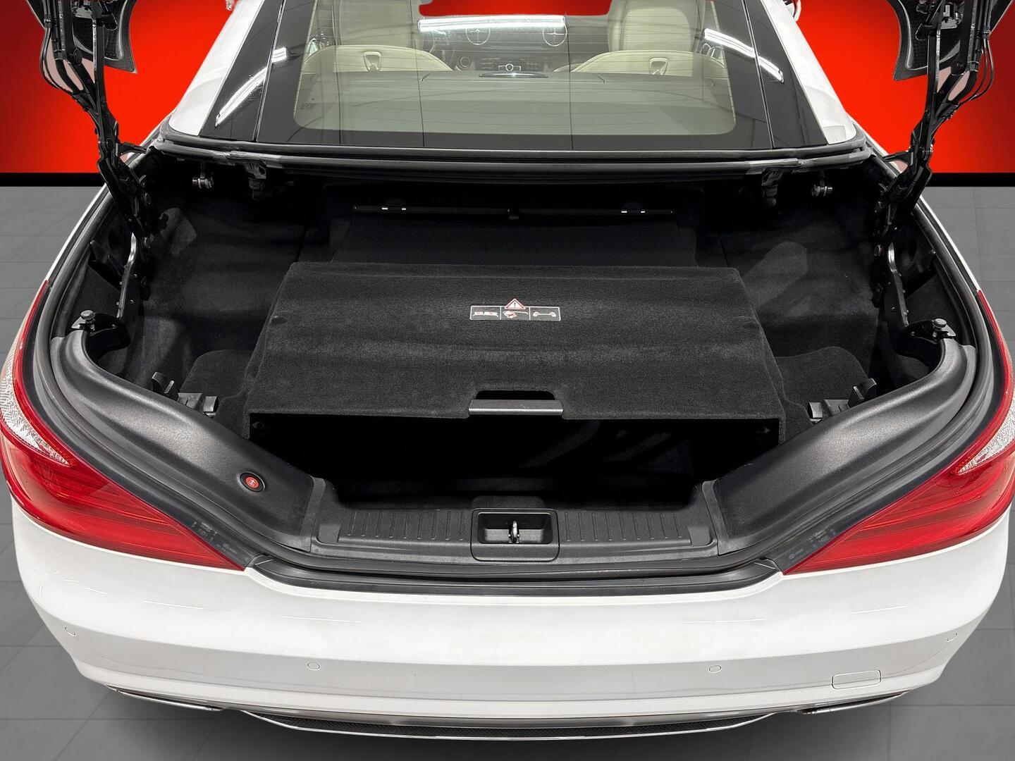 MERCEDES-BENZ SL 2014