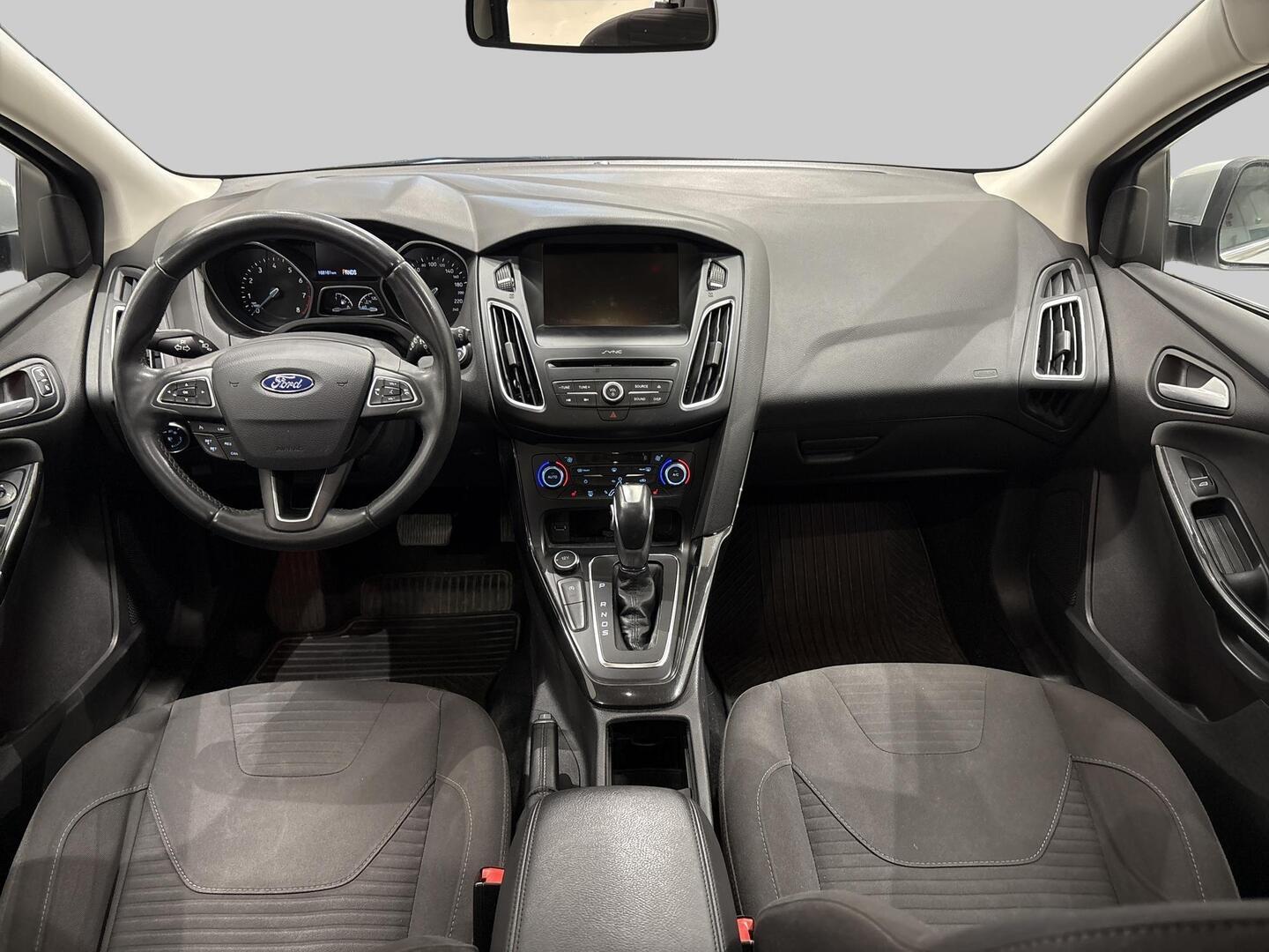 FORD FOCUS 2016