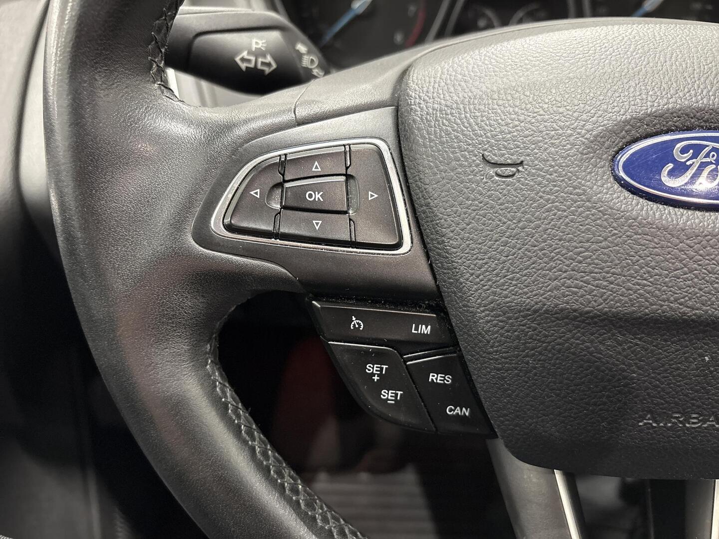 FORD FOCUS 2016