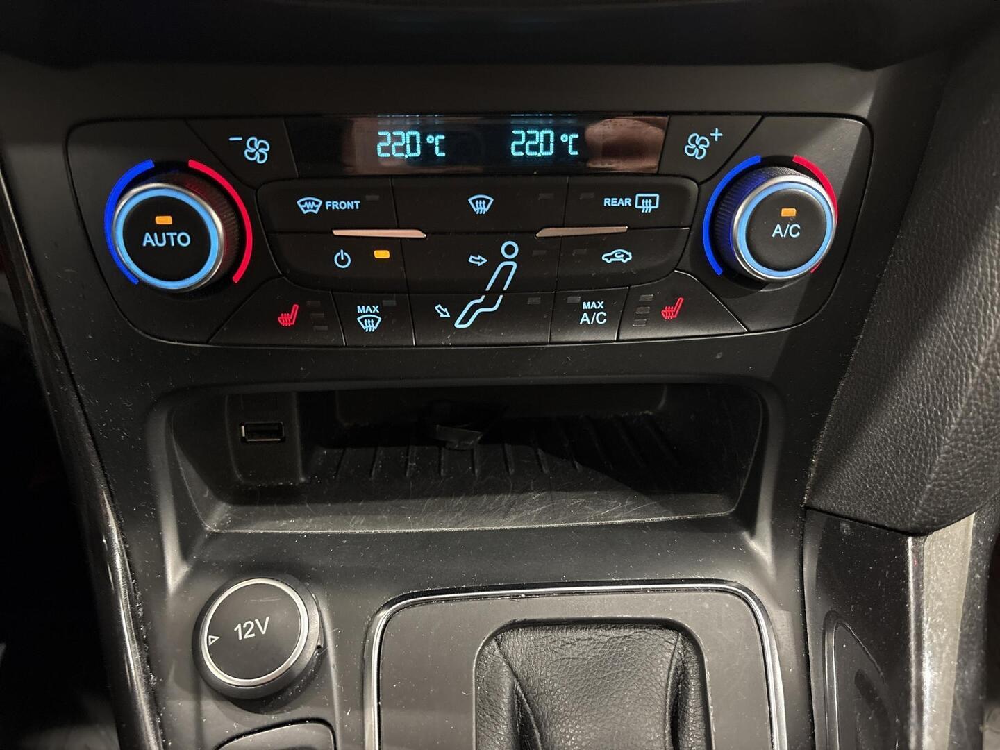 FORD FOCUS 2016