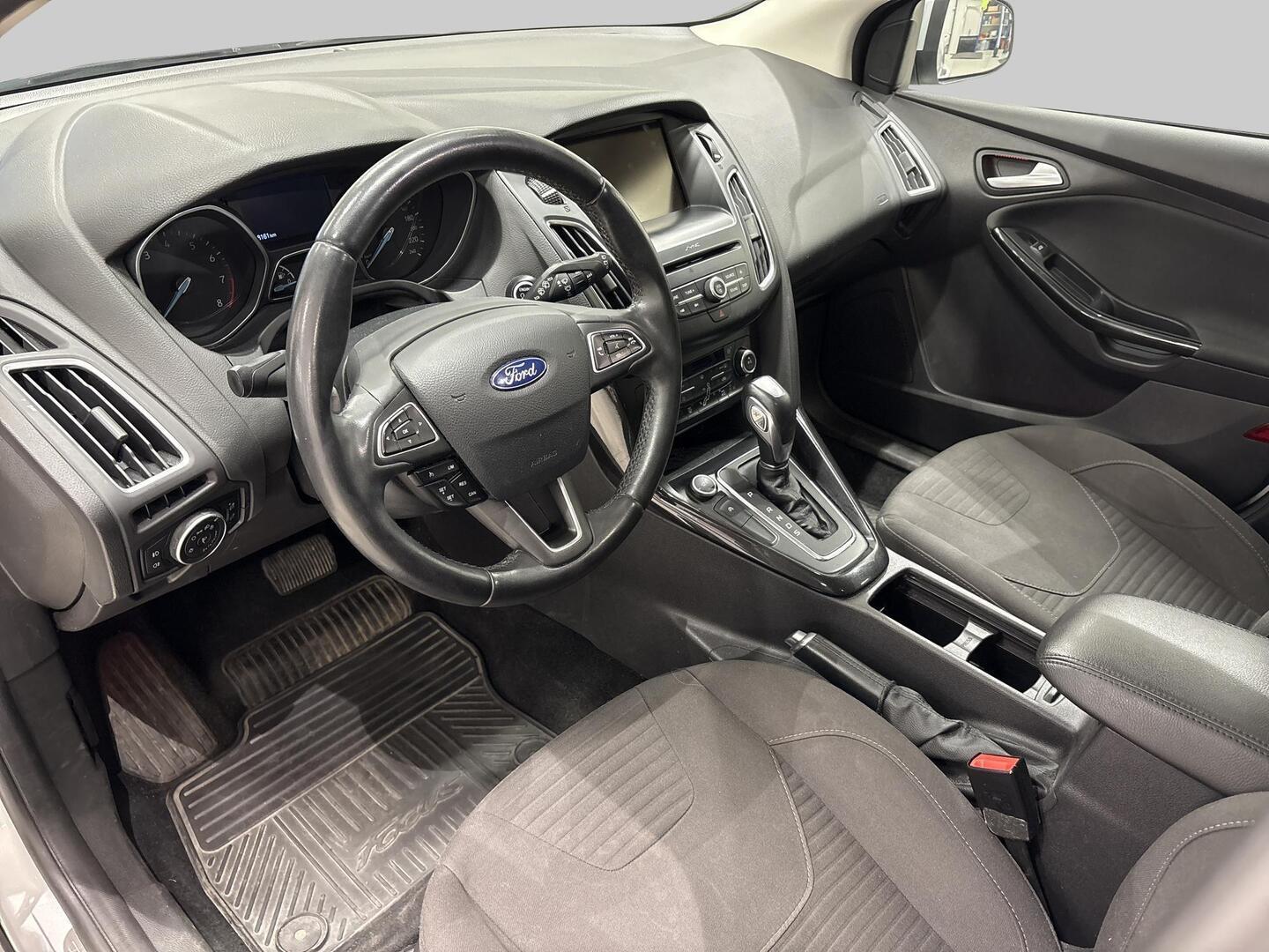 FORD FOCUS 2016