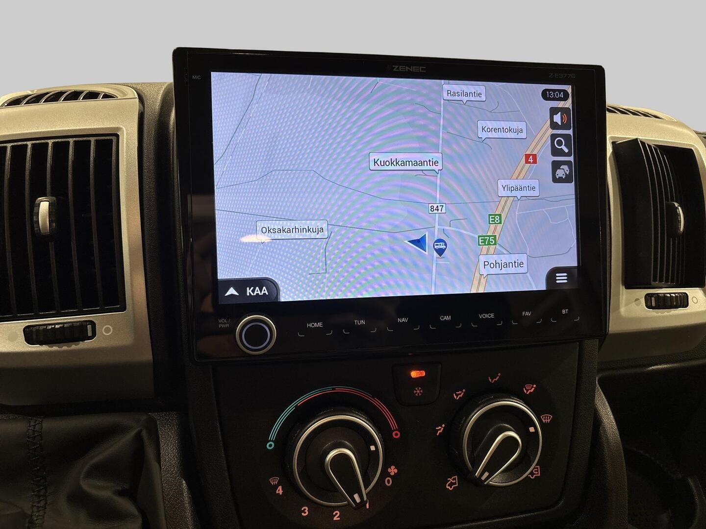 ROADCAR VAN R 540 2024