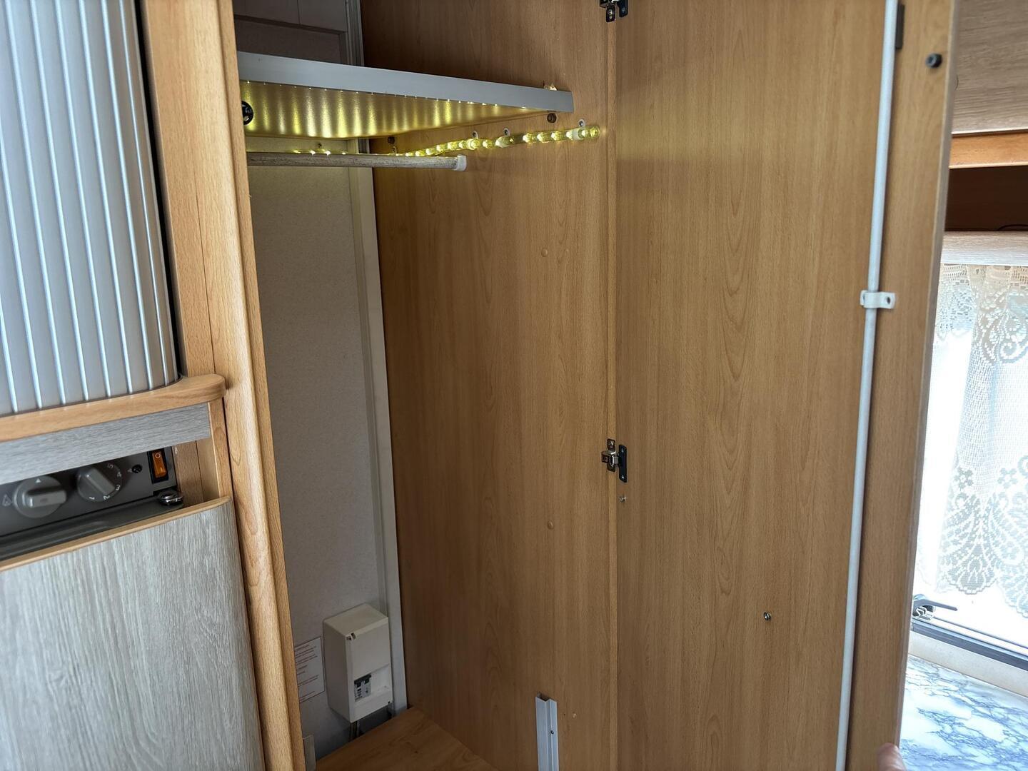 KNAUS SUN TRAVELLER 500 2000