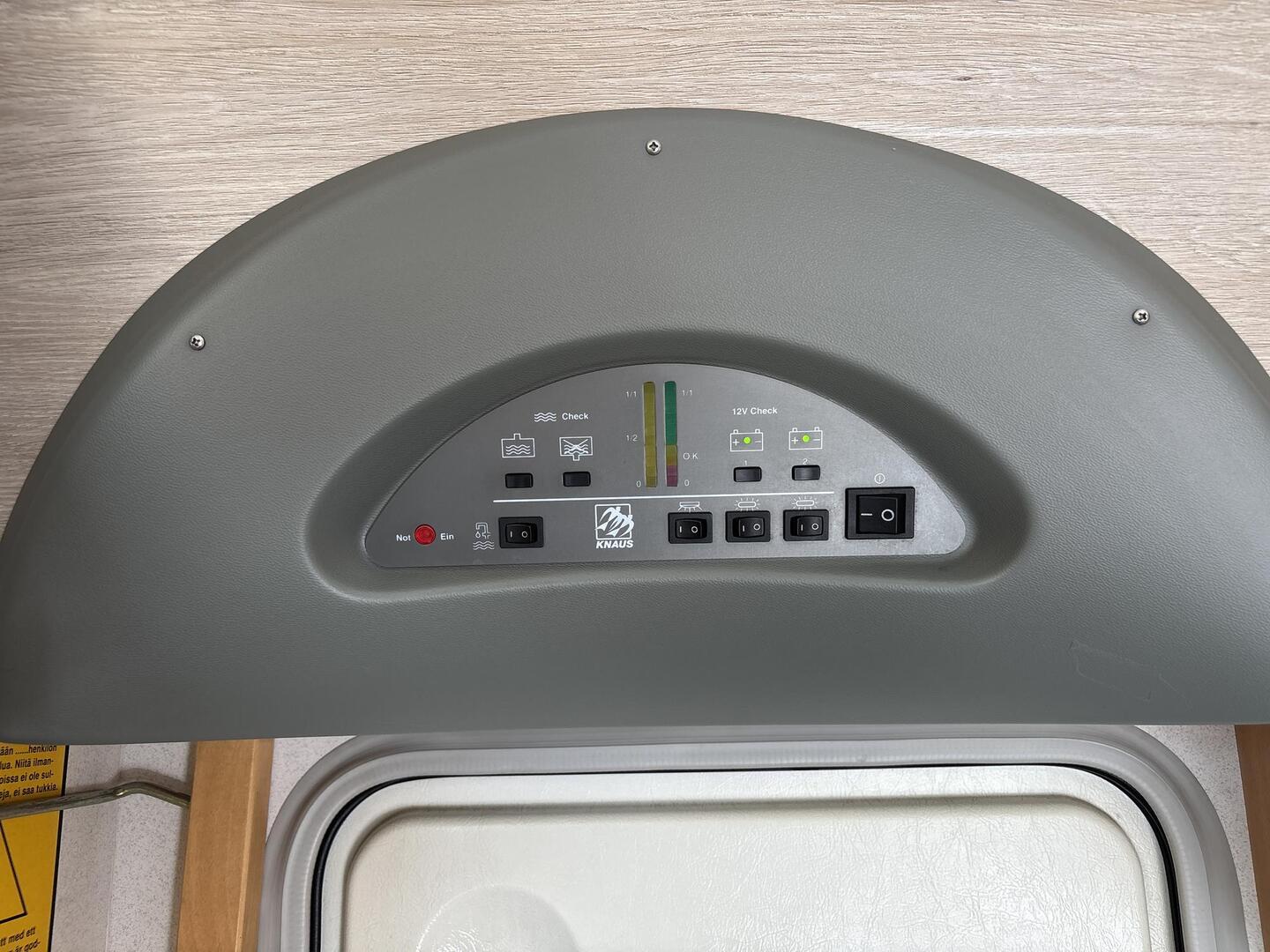 KNAUS SUN TRAVELLER 500 2000