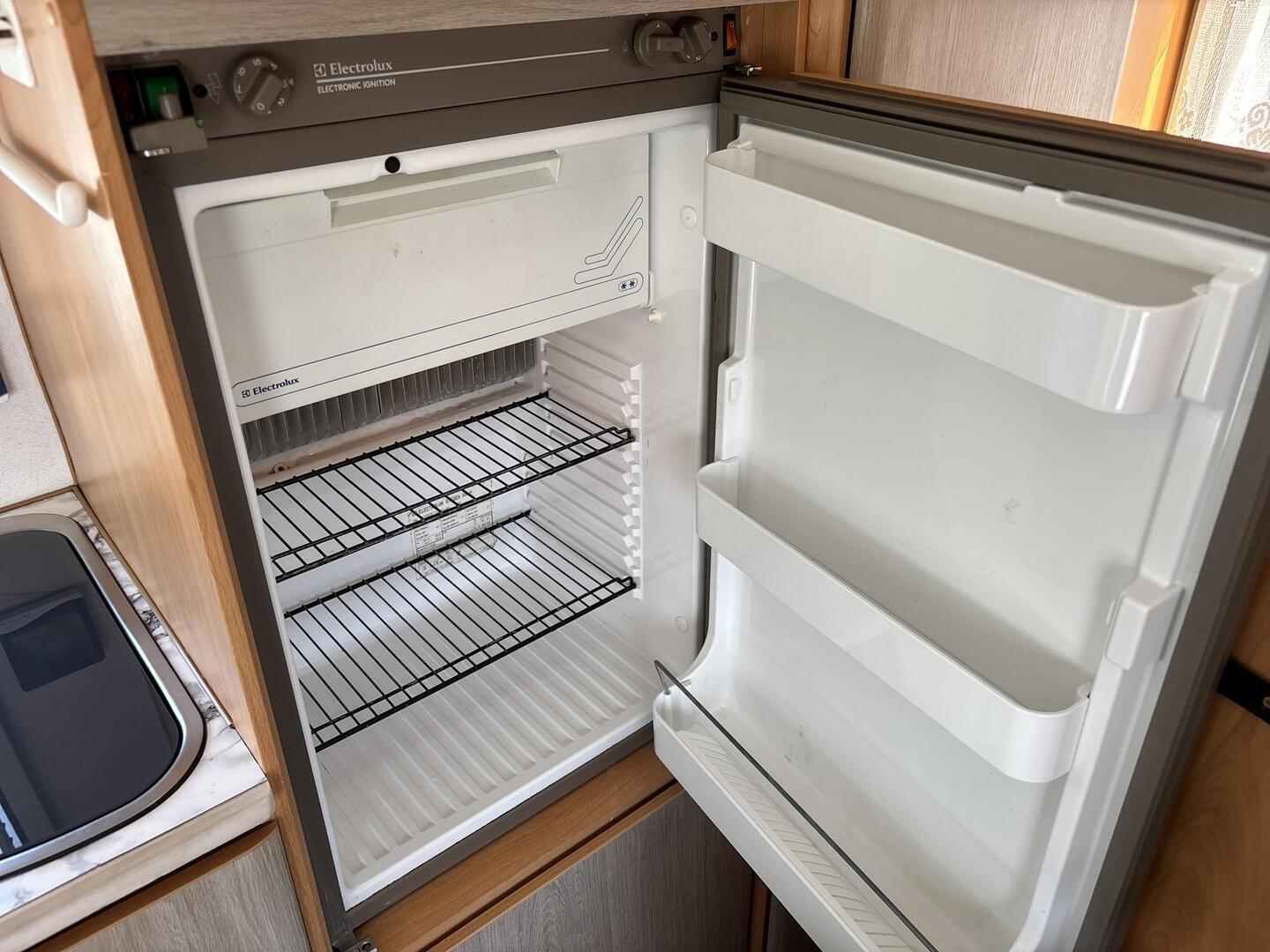 KNAUS SUN TRAVELLER 500 2000
