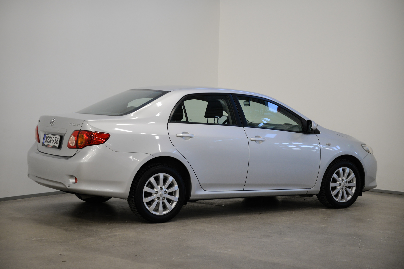 TOYOTA Corolla 2010