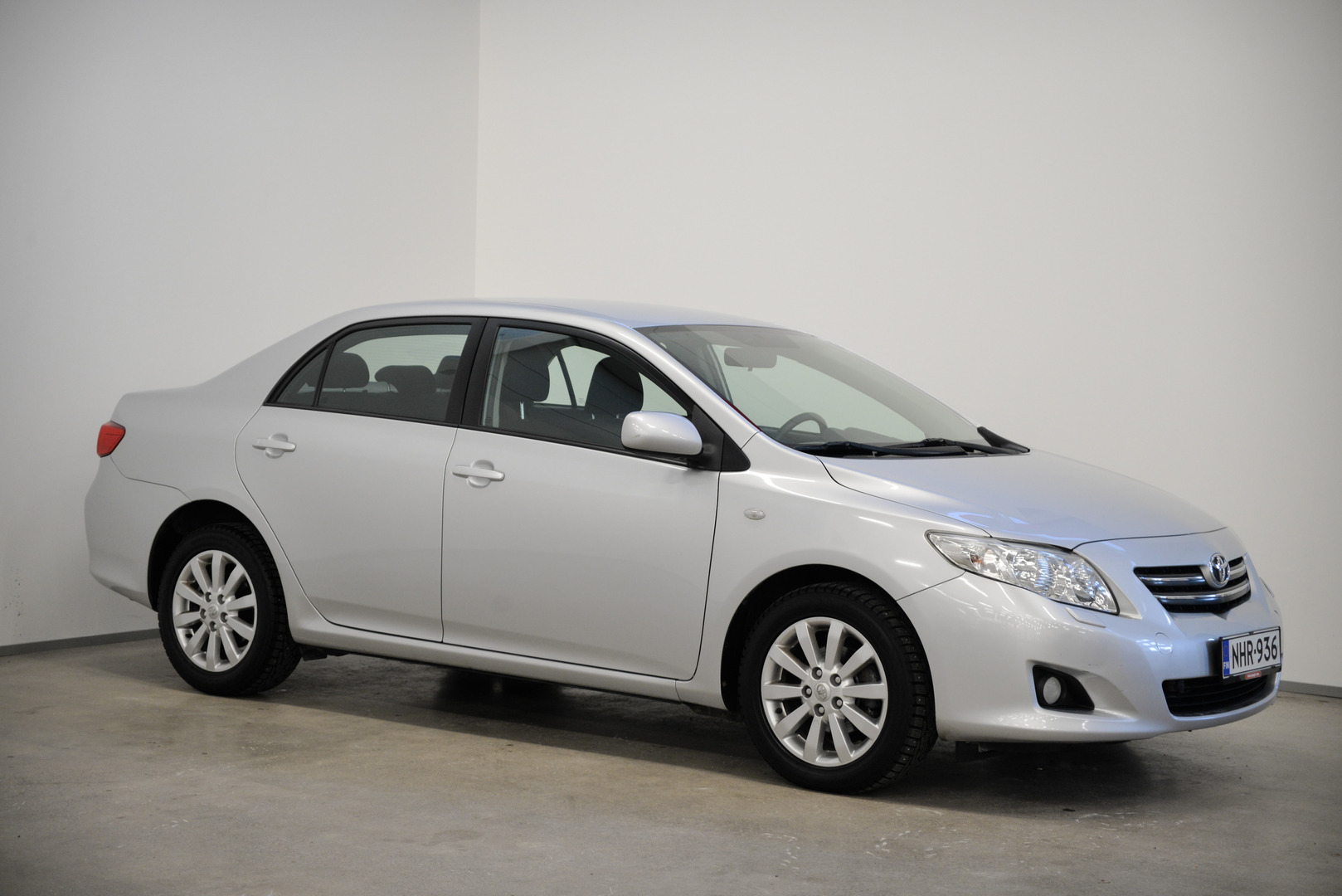TOYOTA Corolla 2010