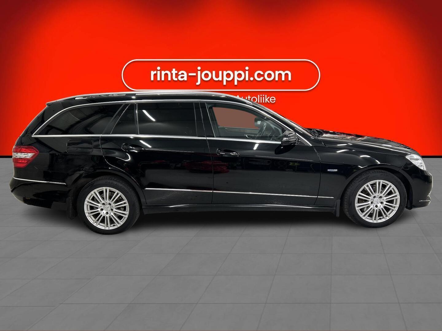 MERCEDES-BENZ E 2011