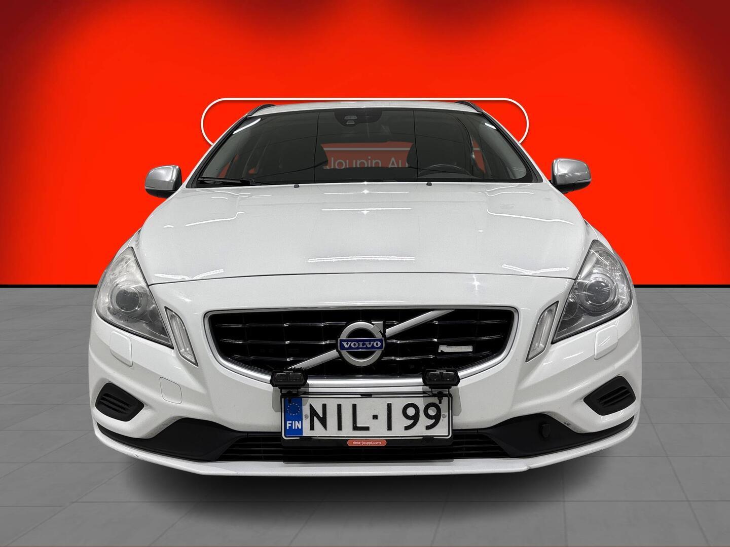 VOLVO V60 2012