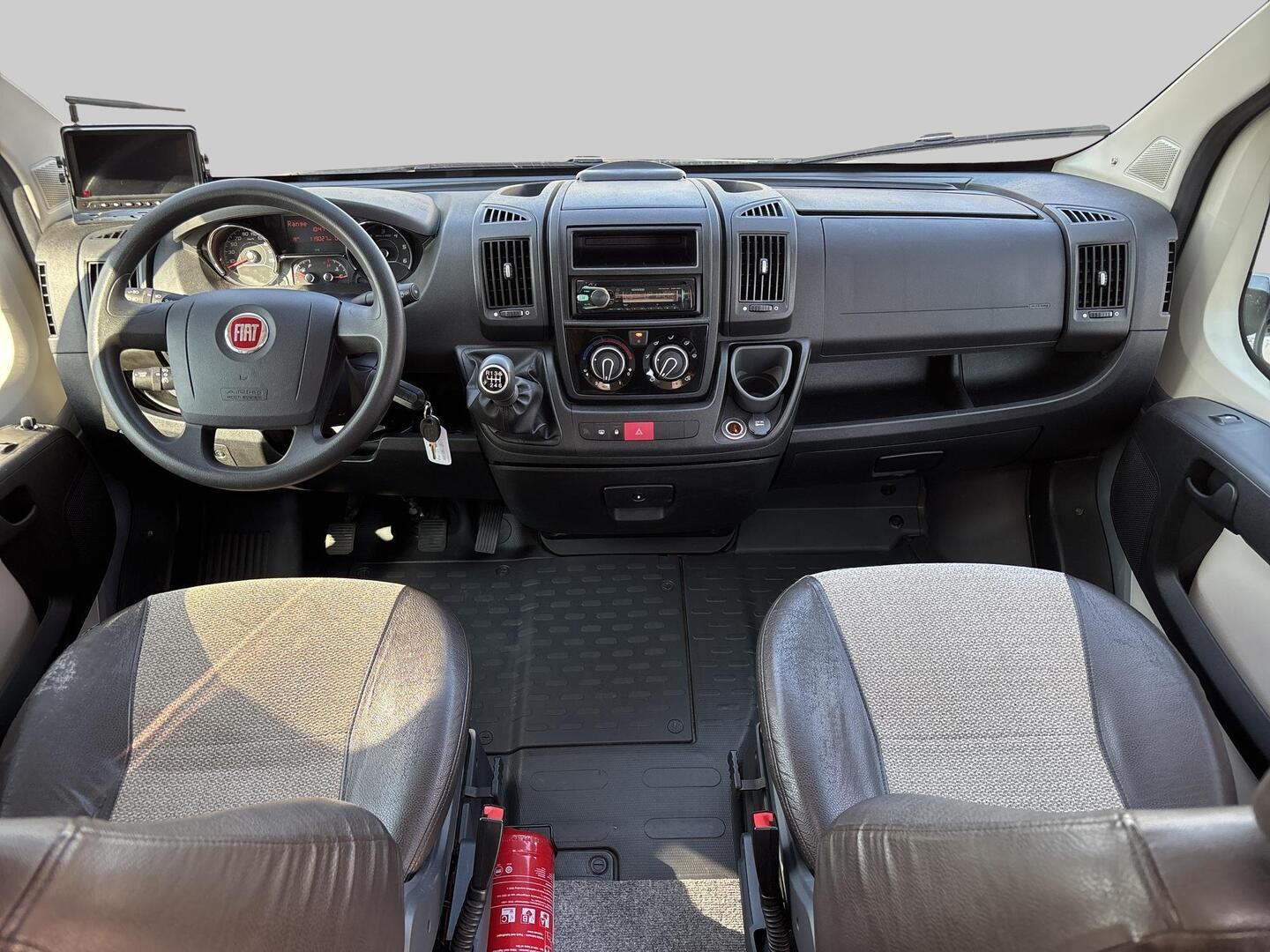 ADRIA Twin 640 SLX 2015