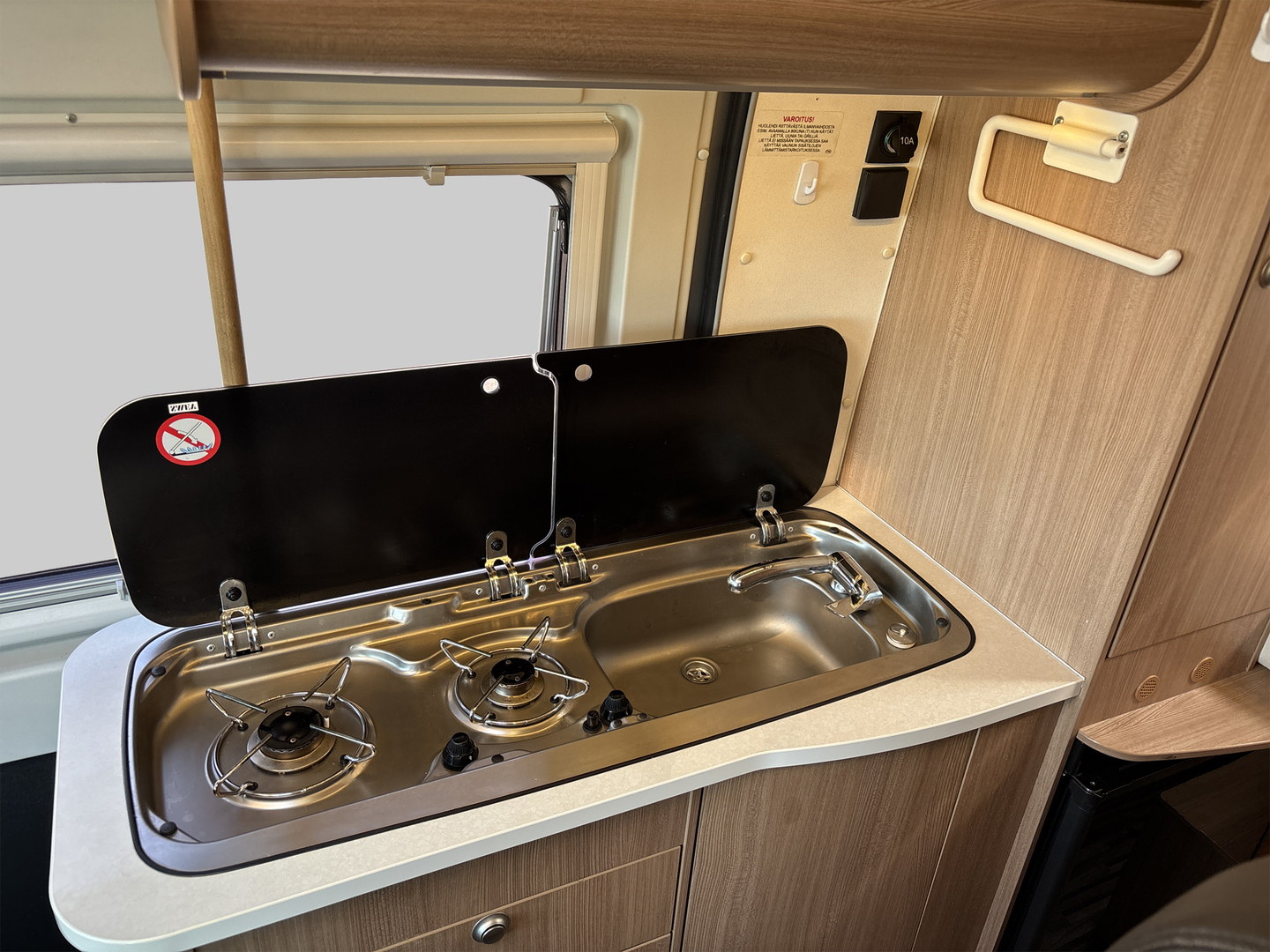 ADRIA Twin 640 SLX 2015