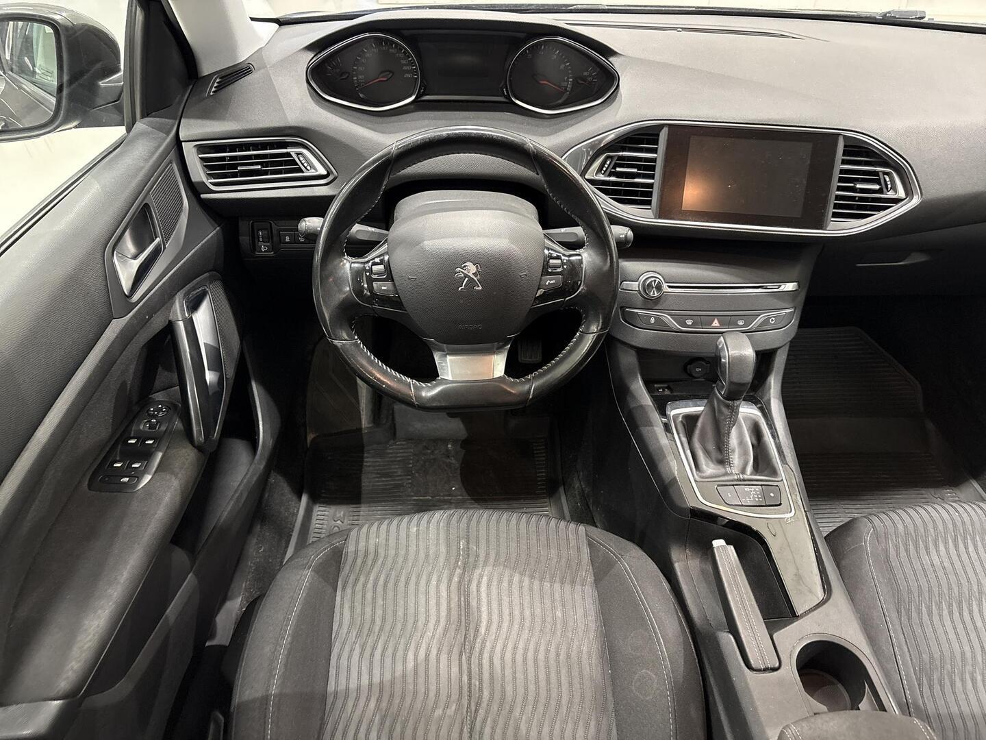 PEUGEOT 308 2016