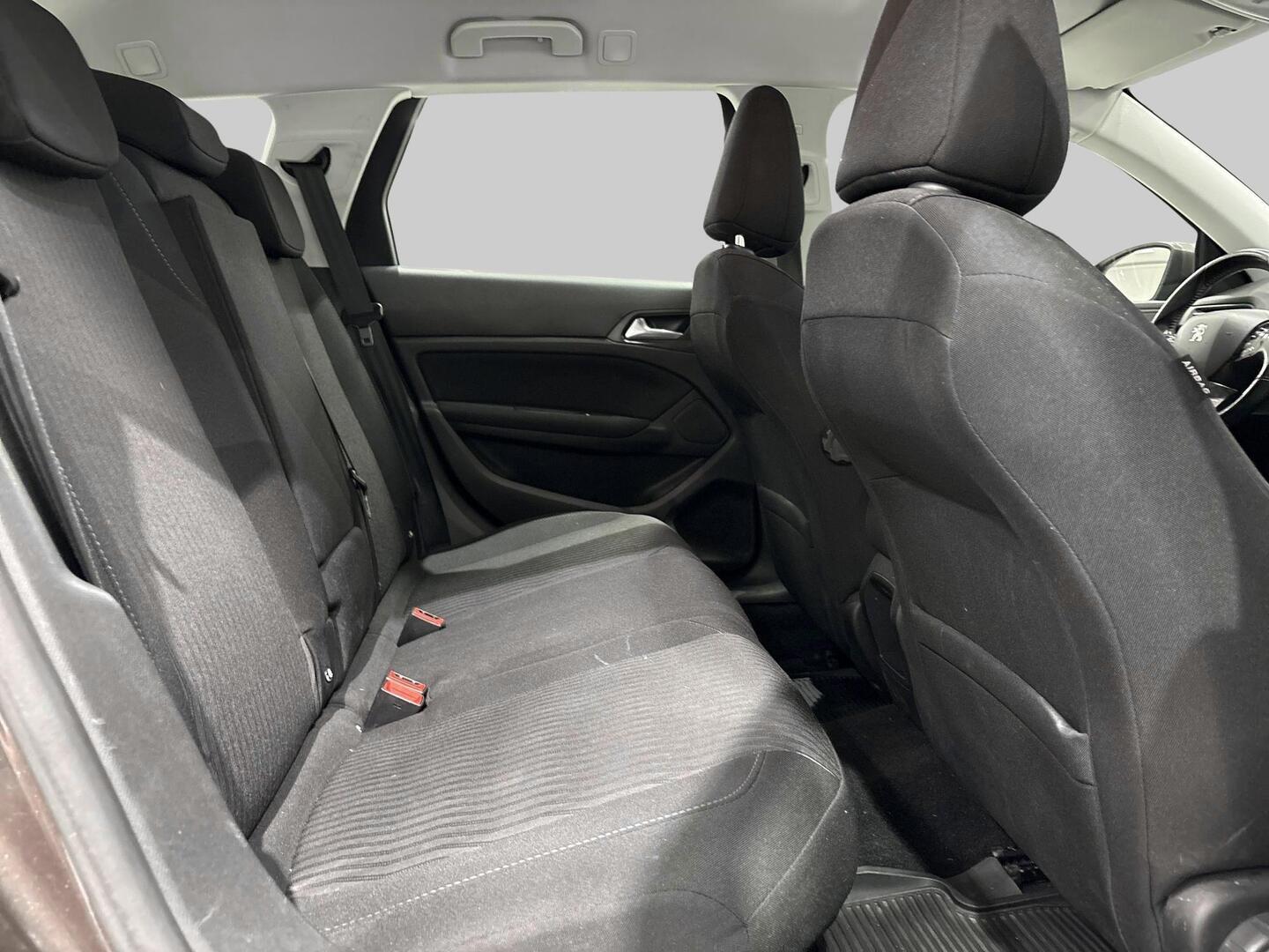 PEUGEOT 308 2016