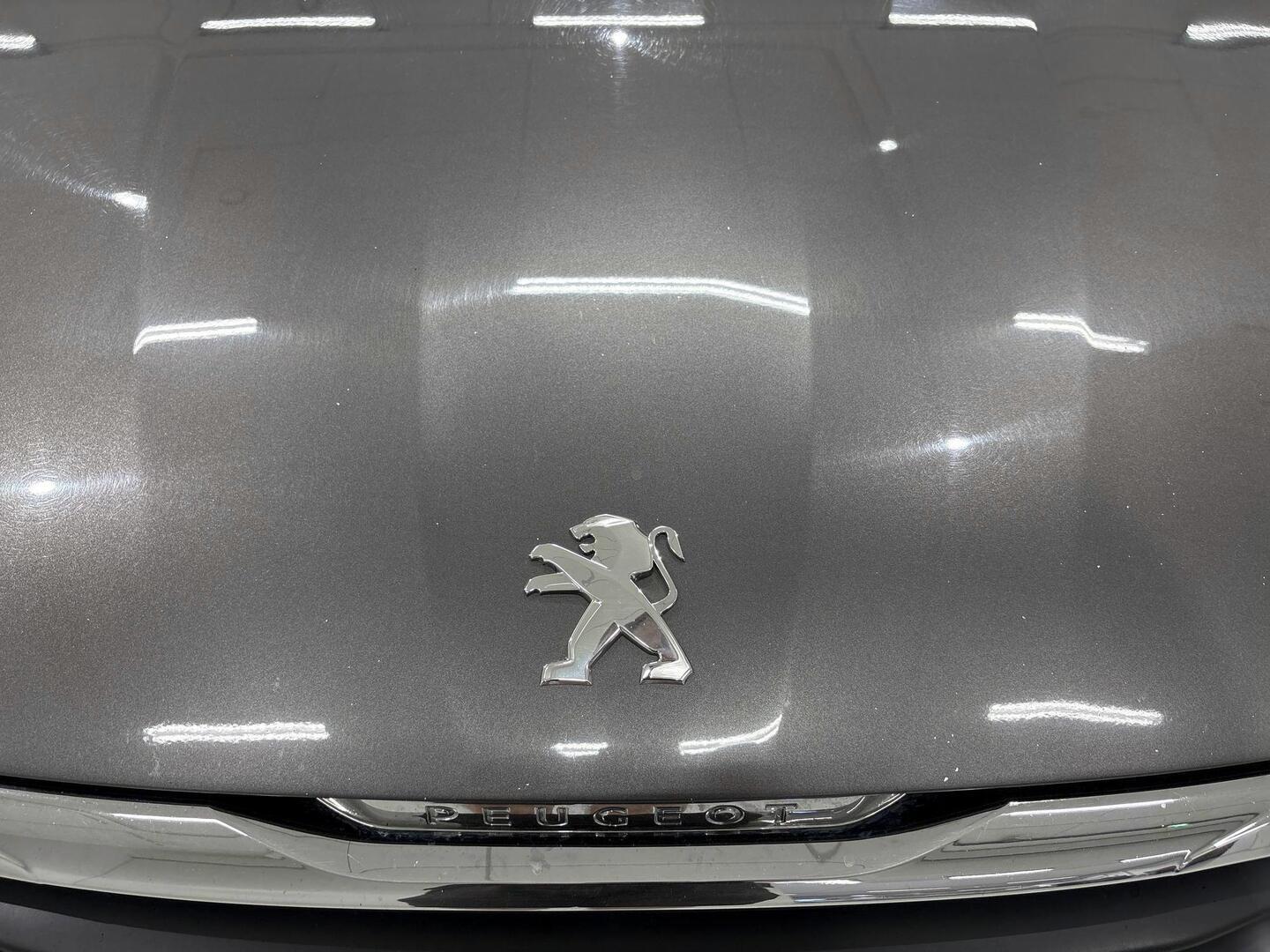 PEUGEOT 308 2016