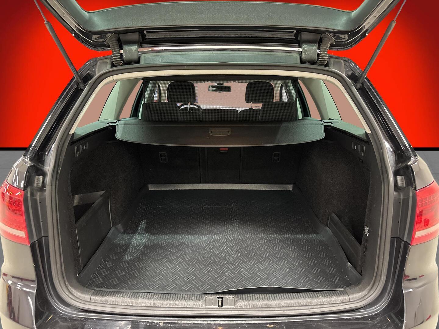 VOLKSWAGEN Passat 2013