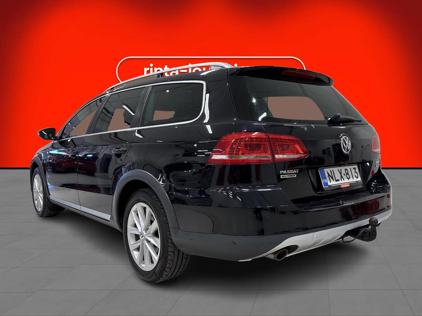 VOLKSWAGEN Passat 2013