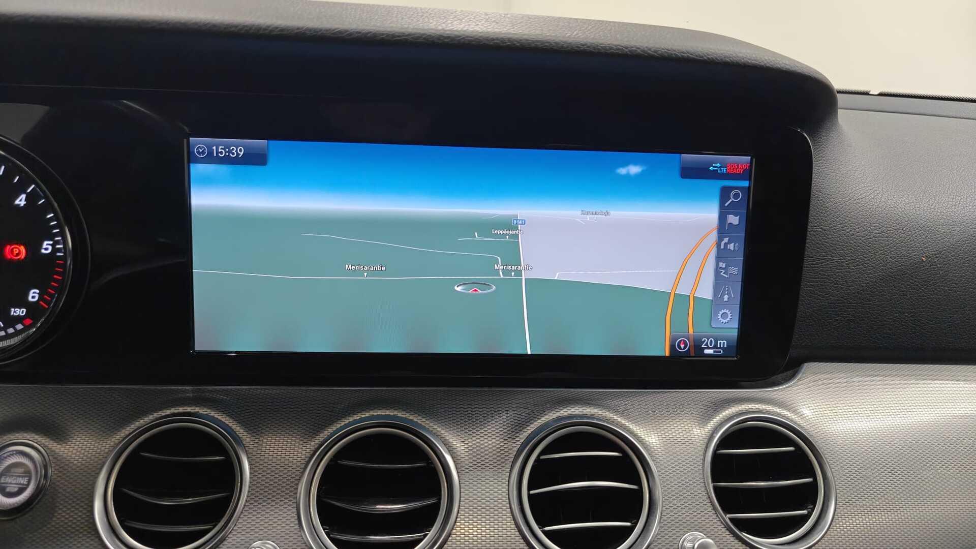 MERCEDES-BENZ E 2017