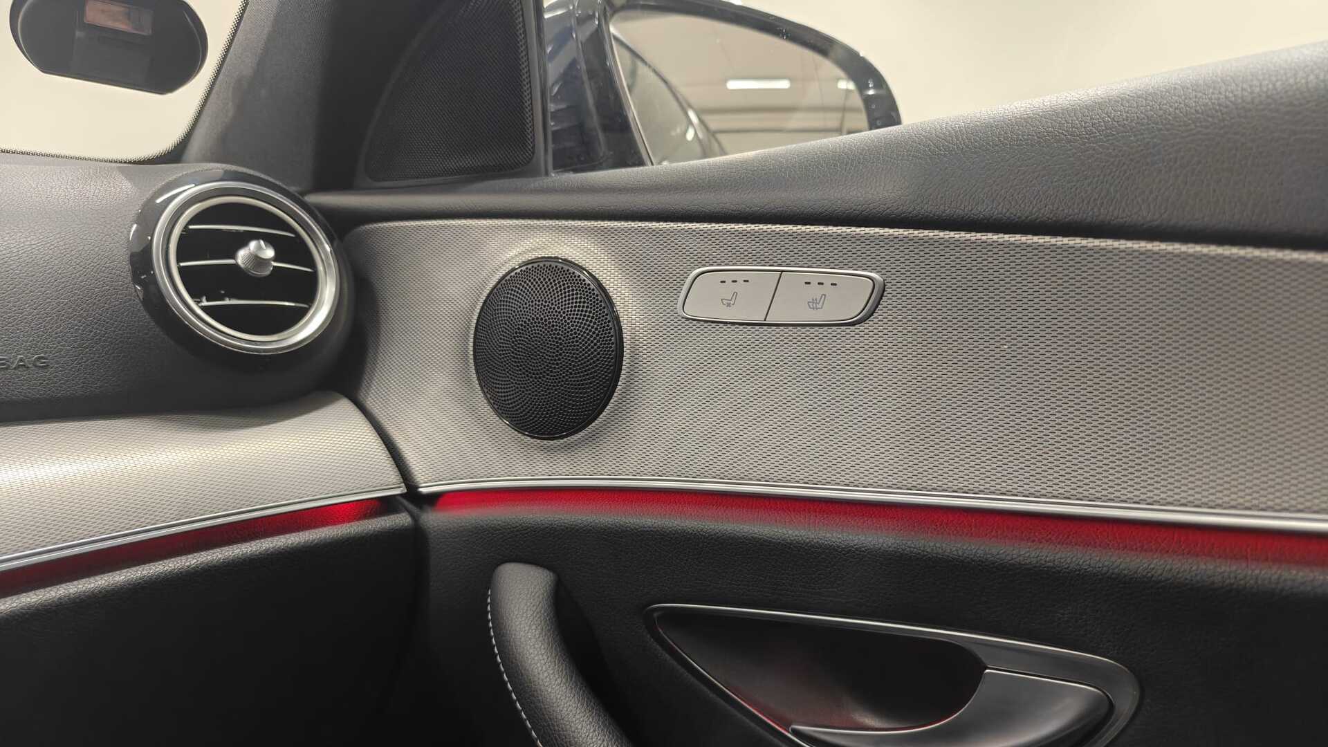 MERCEDES-BENZ E 2017